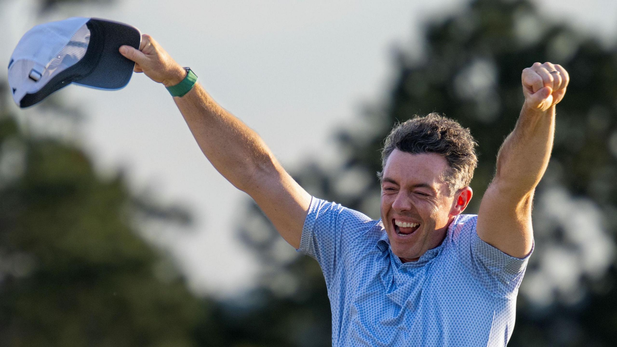 Rory McIlroy celebrates