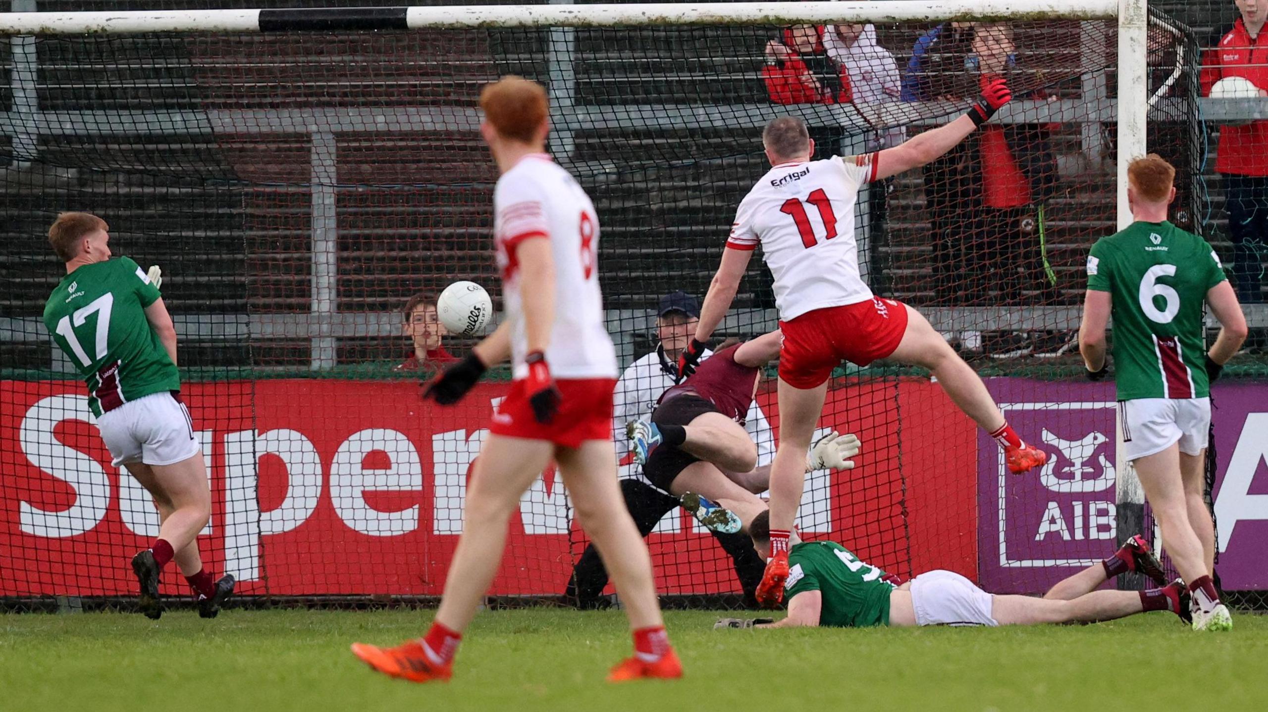 Emmett Bradley scores Derry's second goal