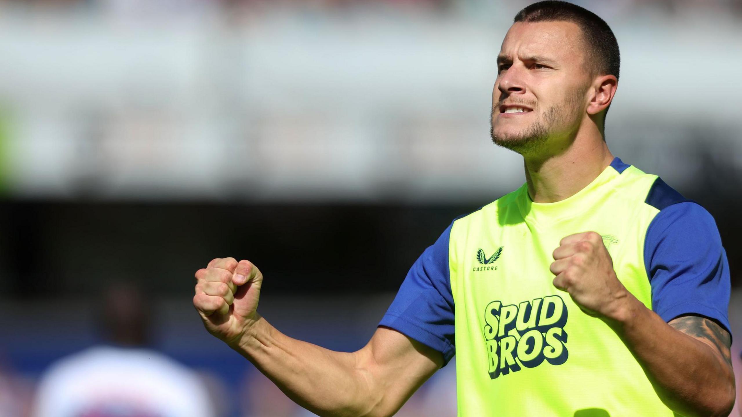 Preston North End's Milutin Osmajic celebrates