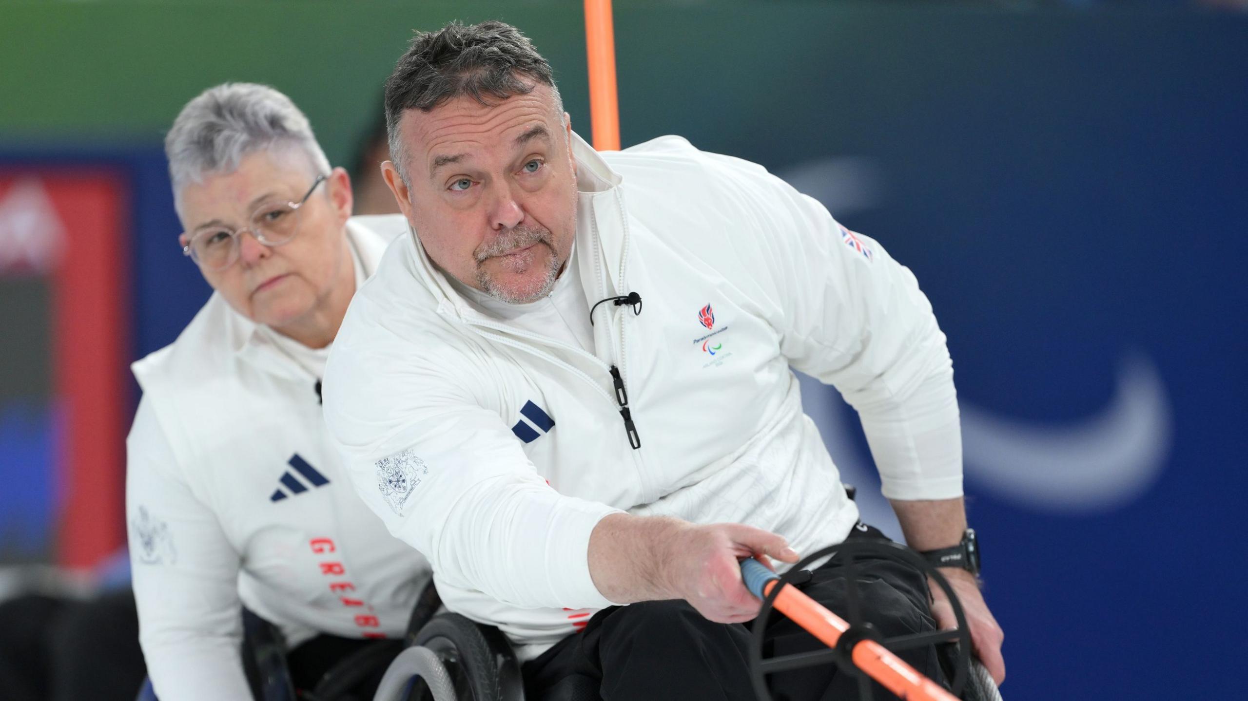 Graeme Stewart delivers a stone