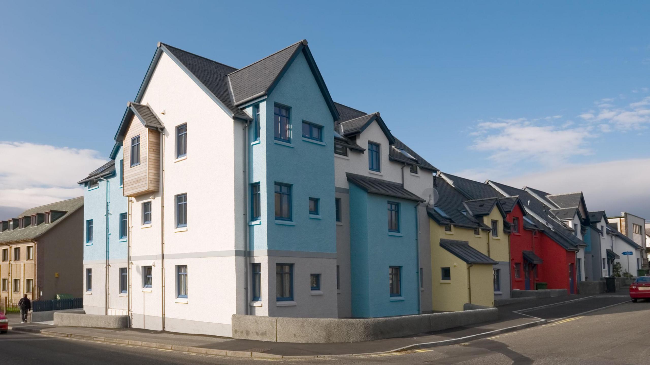 Taighean ann an Steòrnabhagh