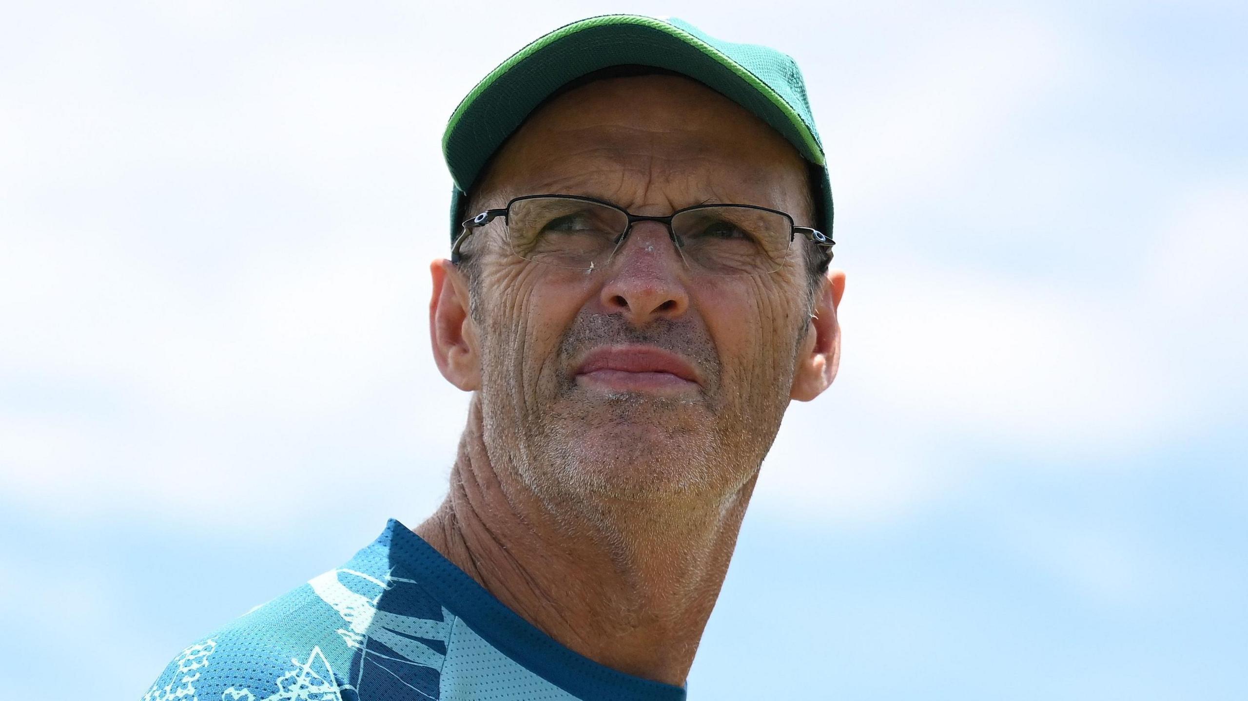 Gary Kirsten resigns as Pakistan coach & Jason Gillespie steps in - BBC ...