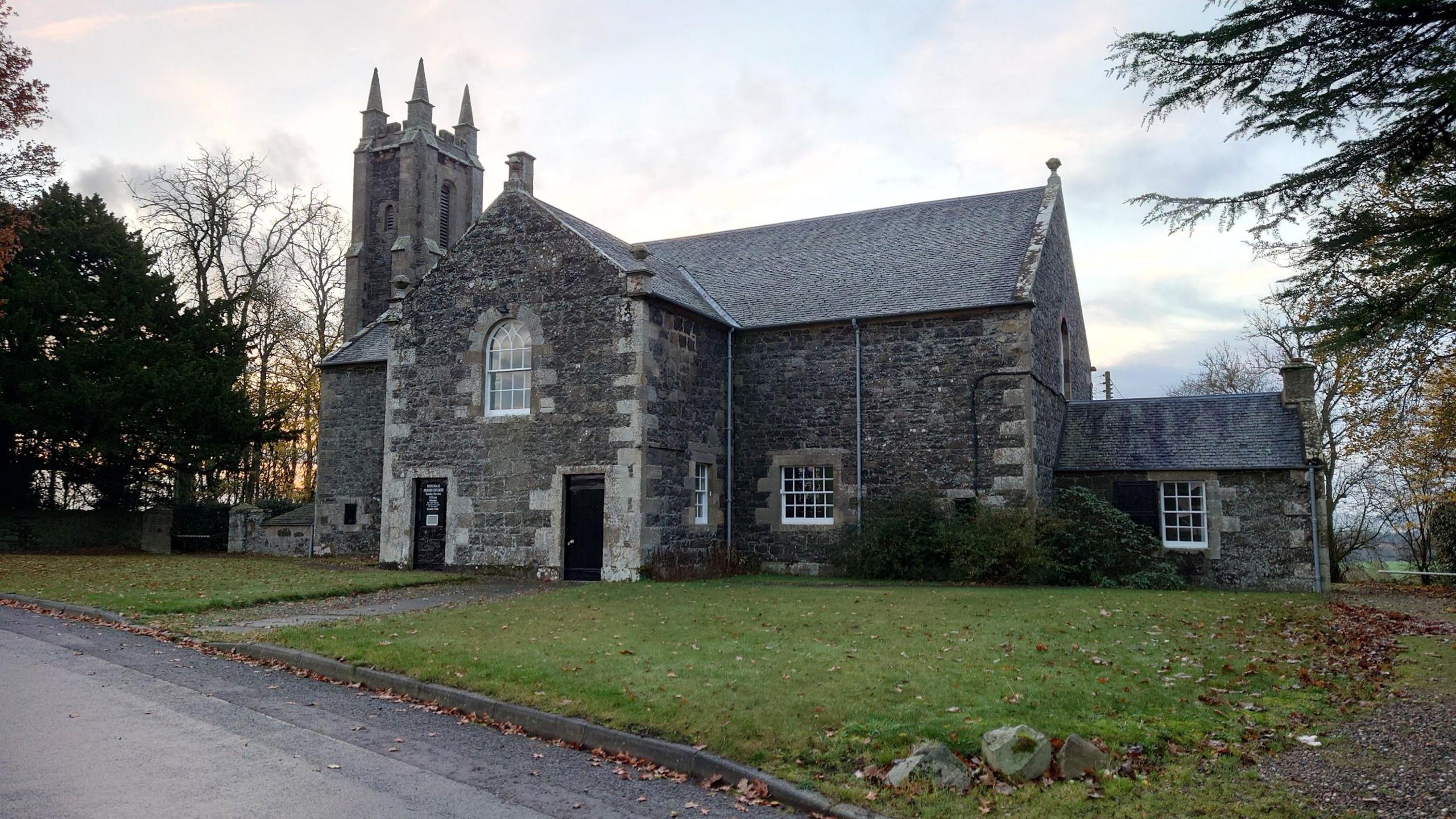 Seann Eaglais Mhonimail