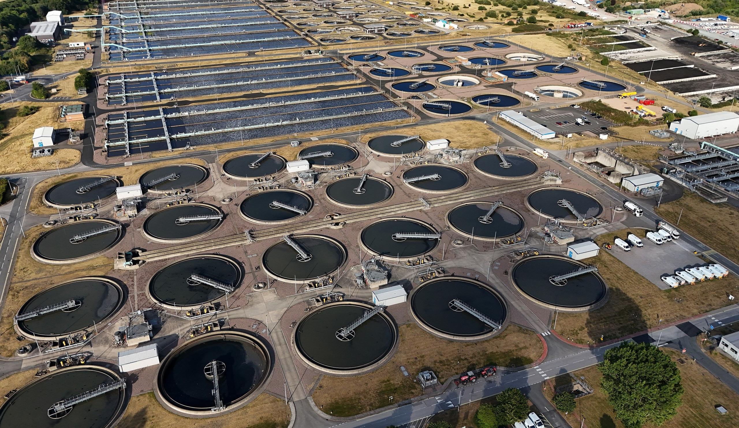 Circular water treatment works at Minworth 