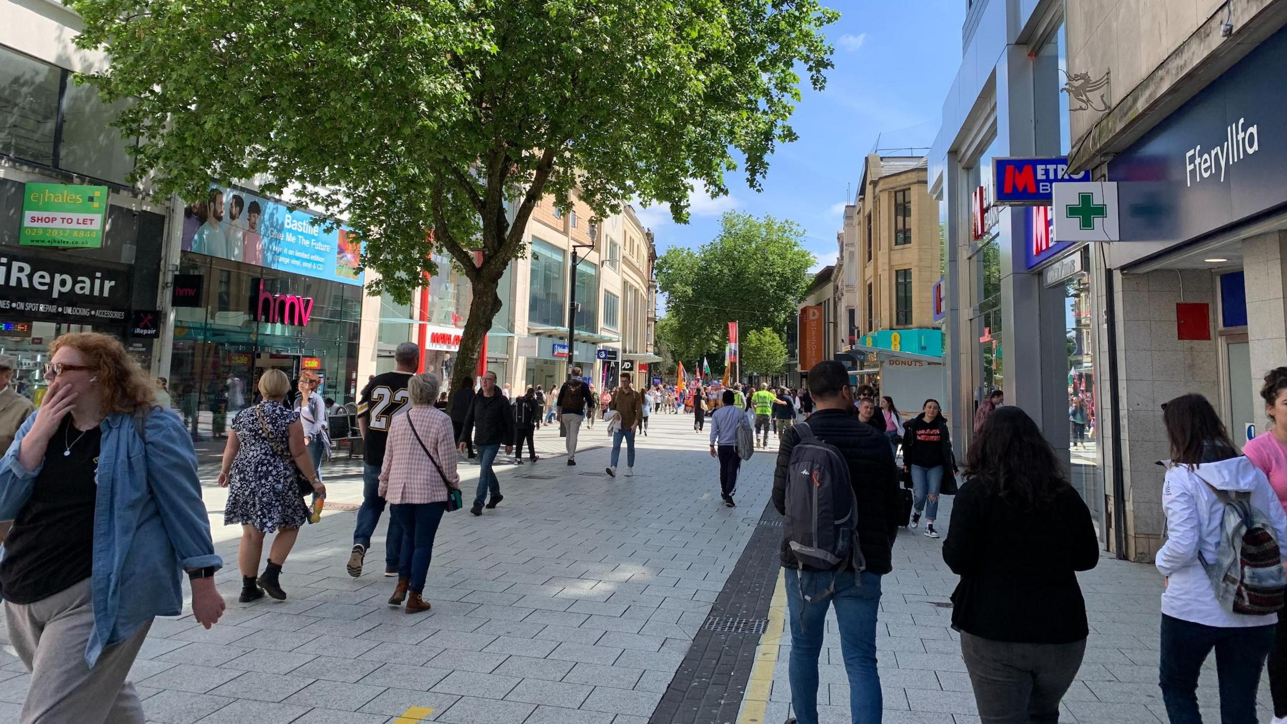 People on Queen's Street