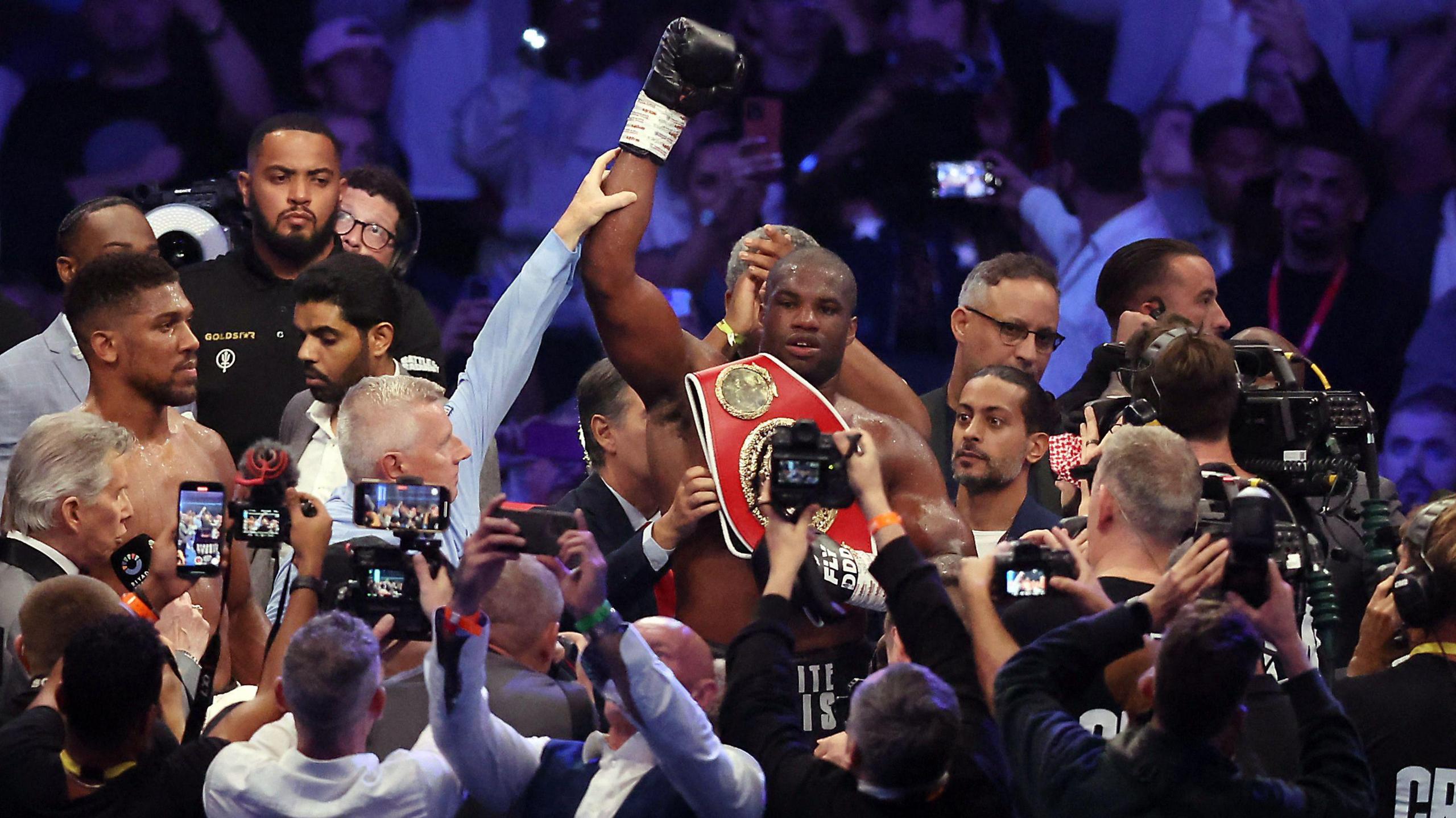 Daniel Dubois celebrates