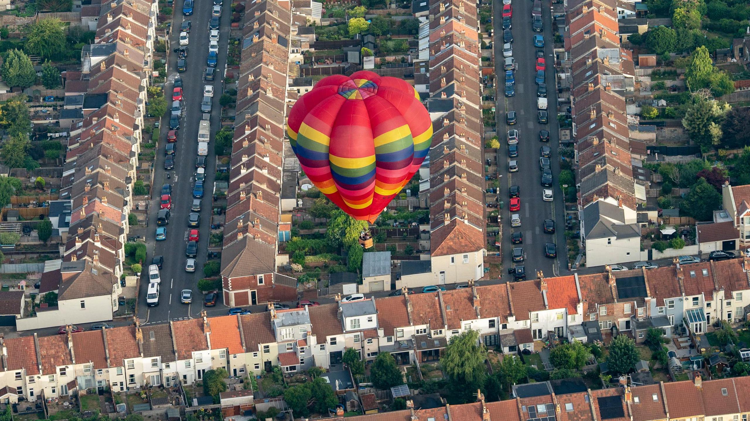 Hot air balloon
