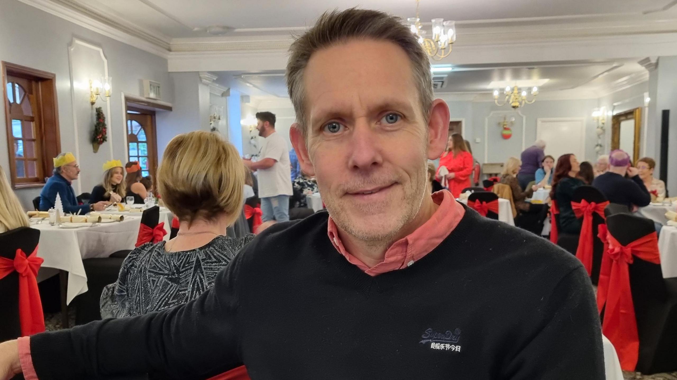 Dr Gareth Thomas