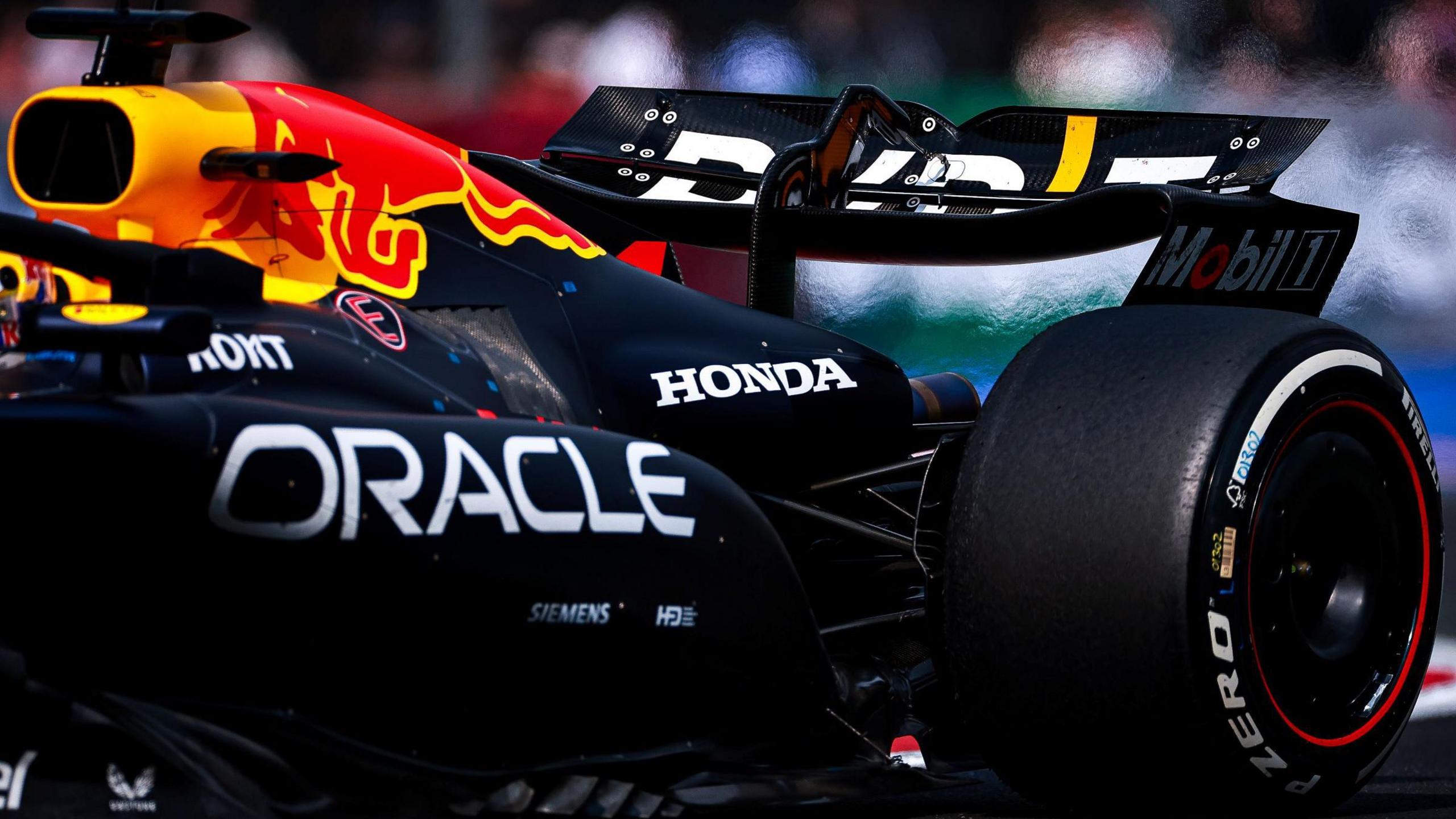 Oracle Red Bull Racing car