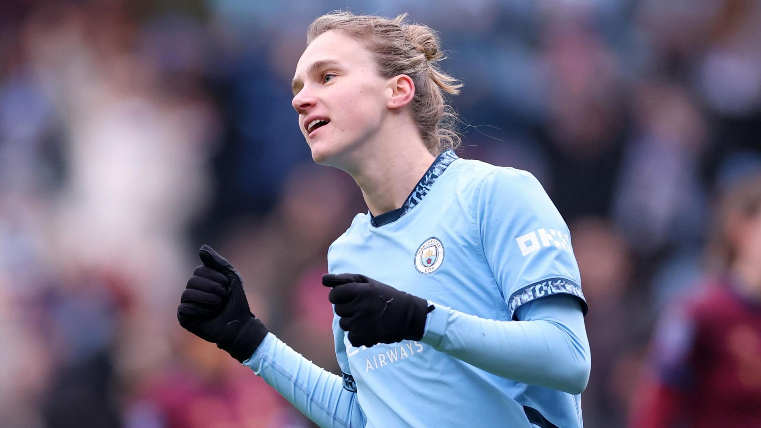 Vivianne Miedema scores for Manchester City against Ipswich Town