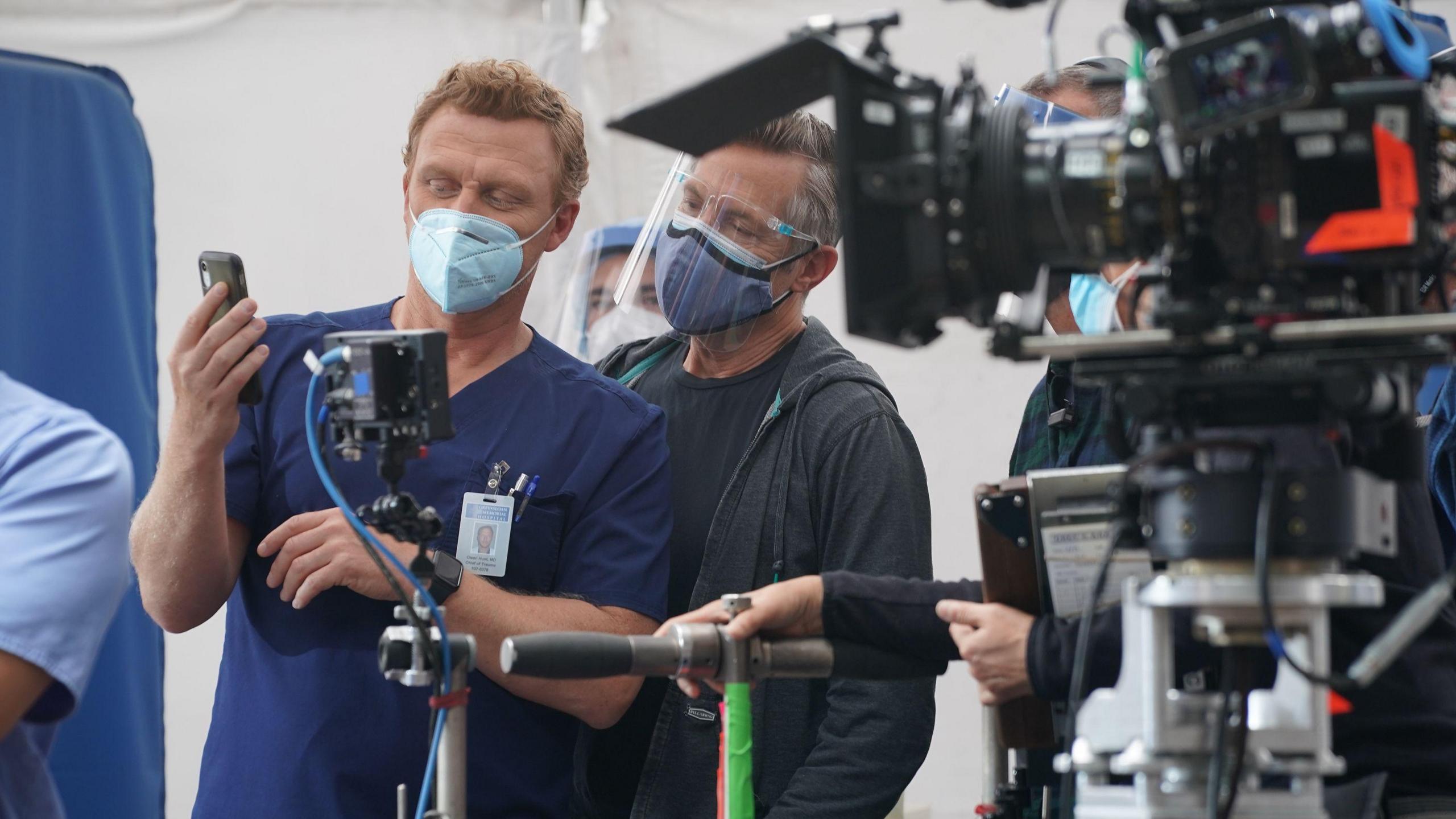 Kevin McKidd on set