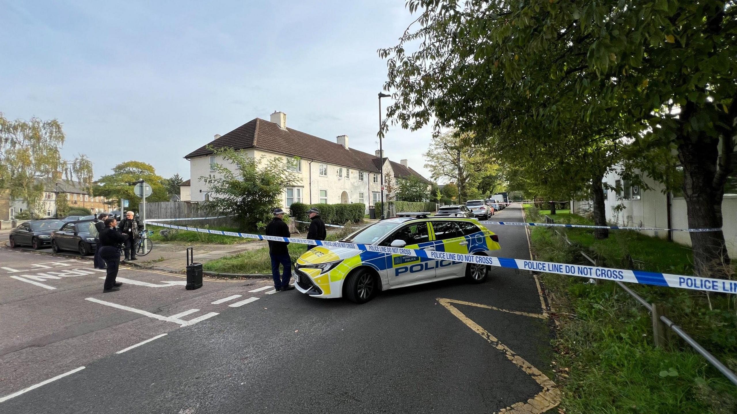 Tottenham: Man arrested over fatal shooting in north London - BBC News