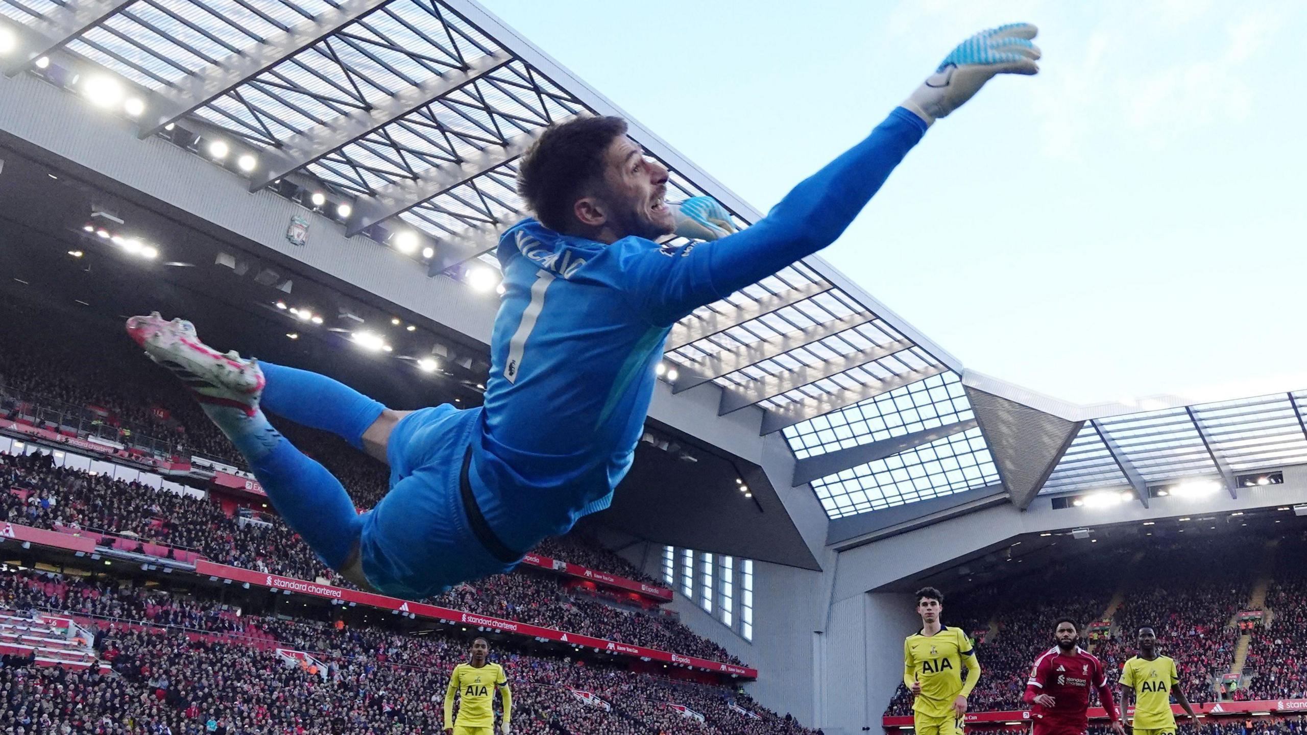 Spurs keeper Guglielmo Vicario should have saved Dominik Szoboszlai's free-kick but redeemed himself later with a superb save from Cody Gakpo.