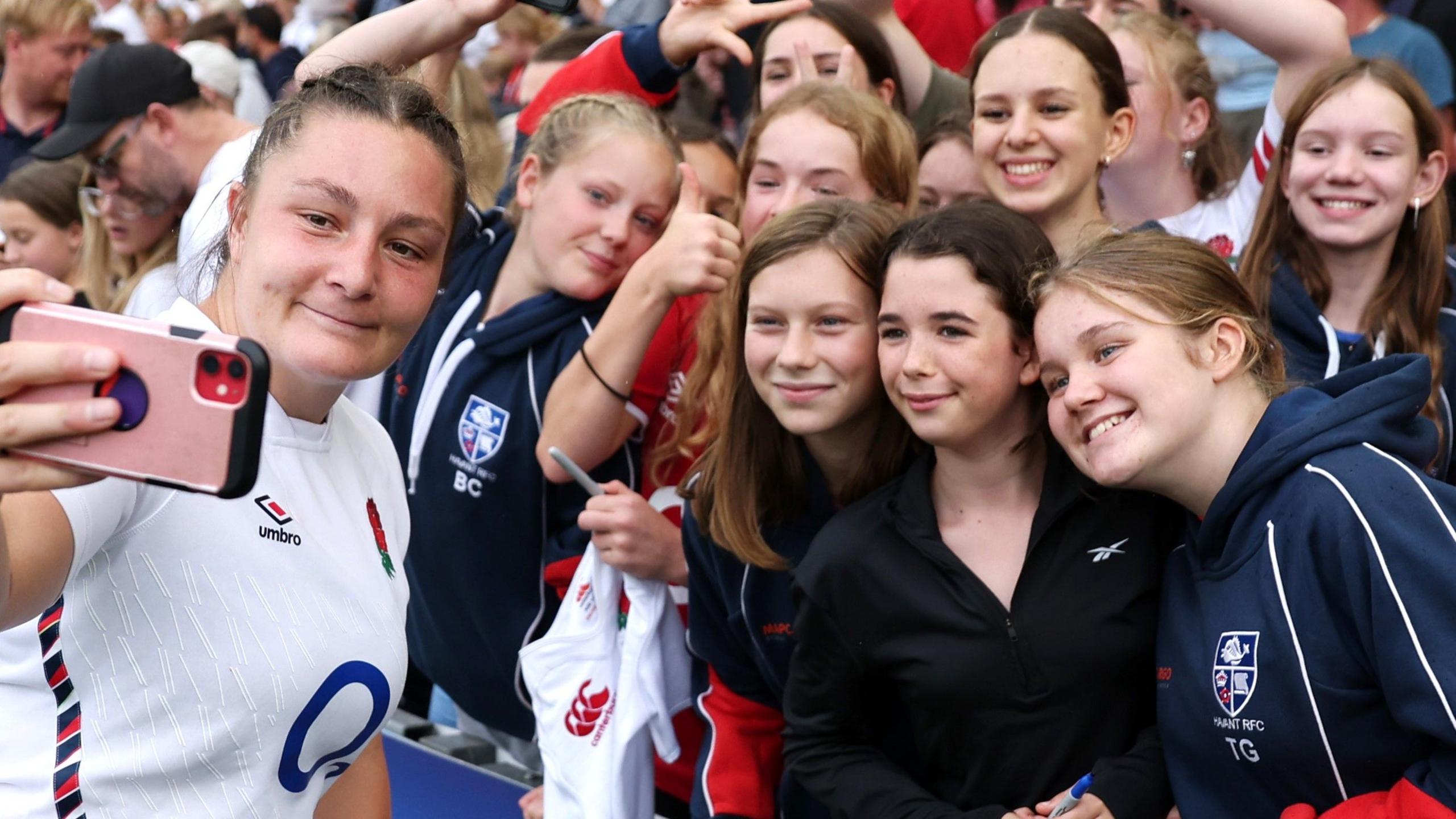 Amy Cokayne with fans