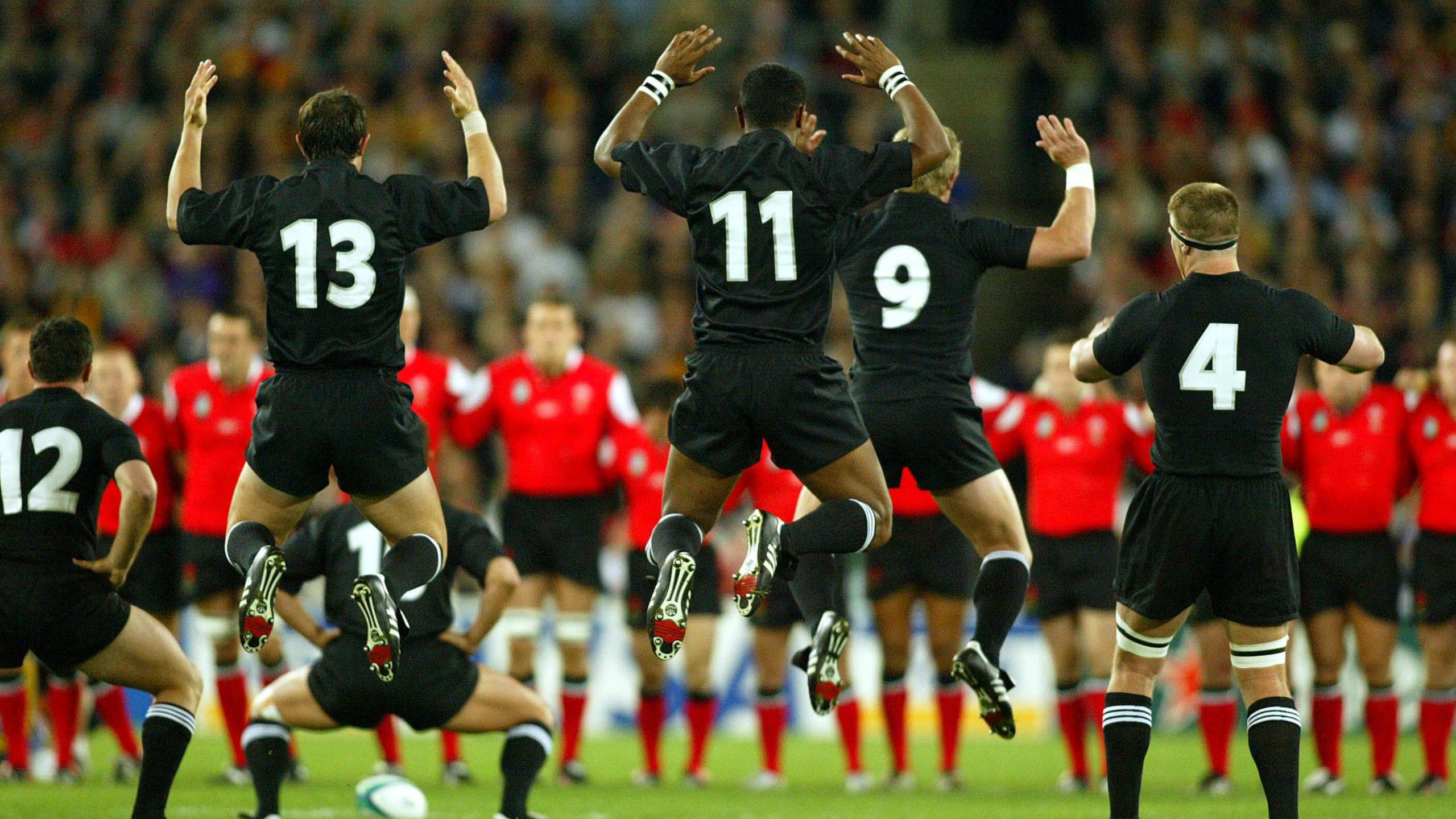 Wales face the New Zealand haka in their 2003 meeting in Cardiff