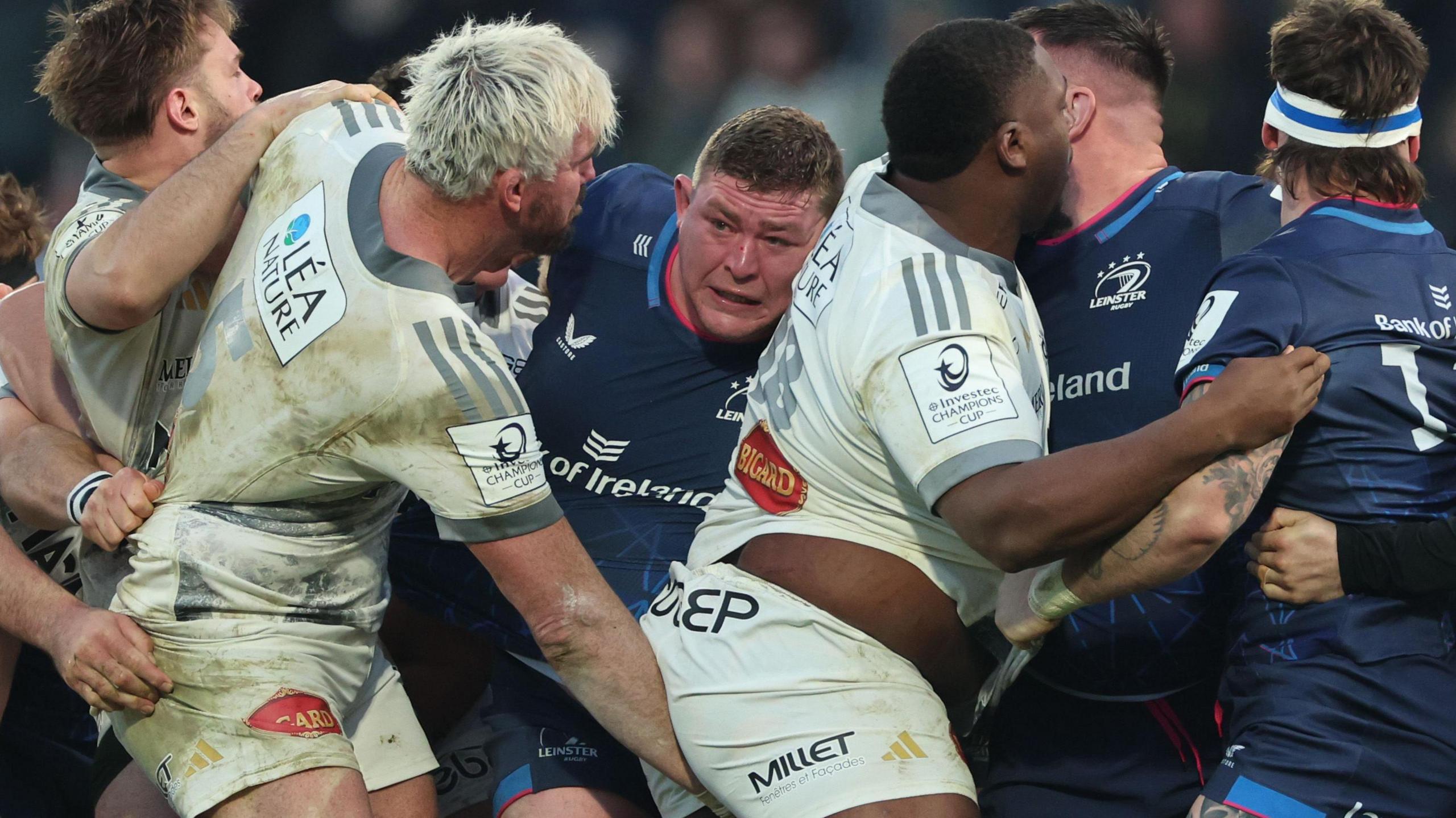 Tadhg Furlong in a maul against La Rochelle