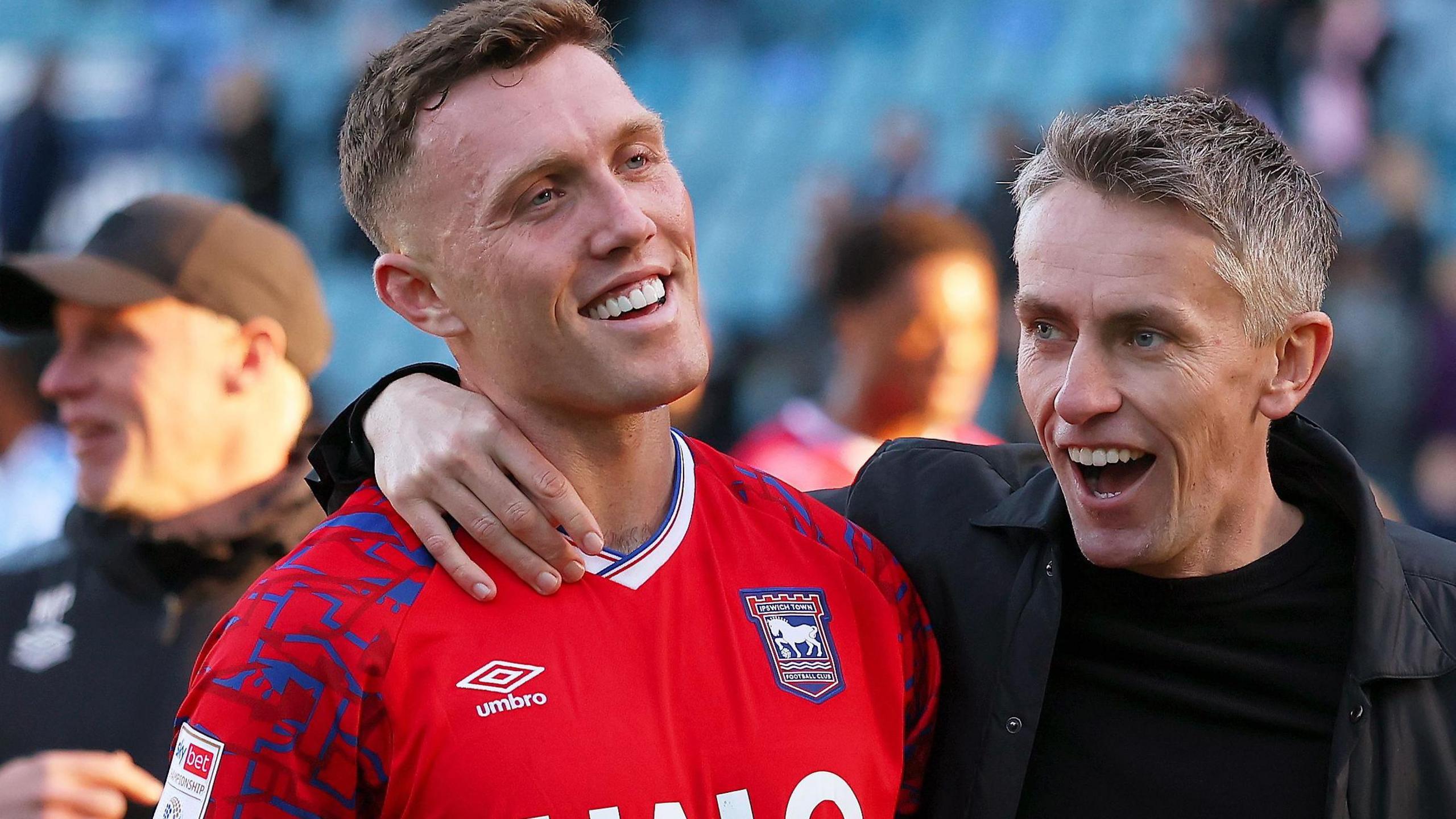 Dara O'Shea and boss Kieran McKenna 