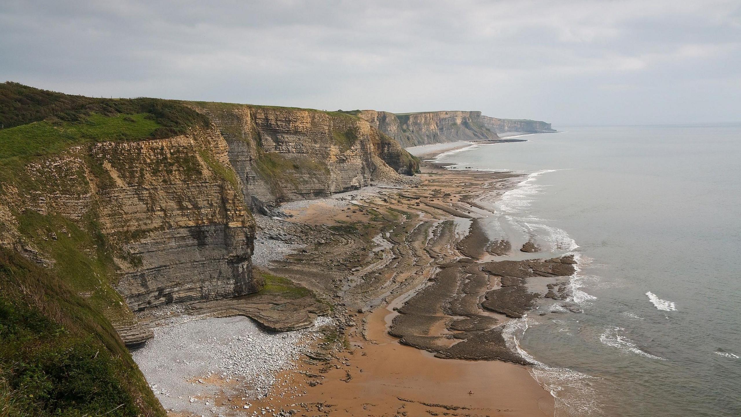 A view of the cliffs at Cwm Nash (Monknash)