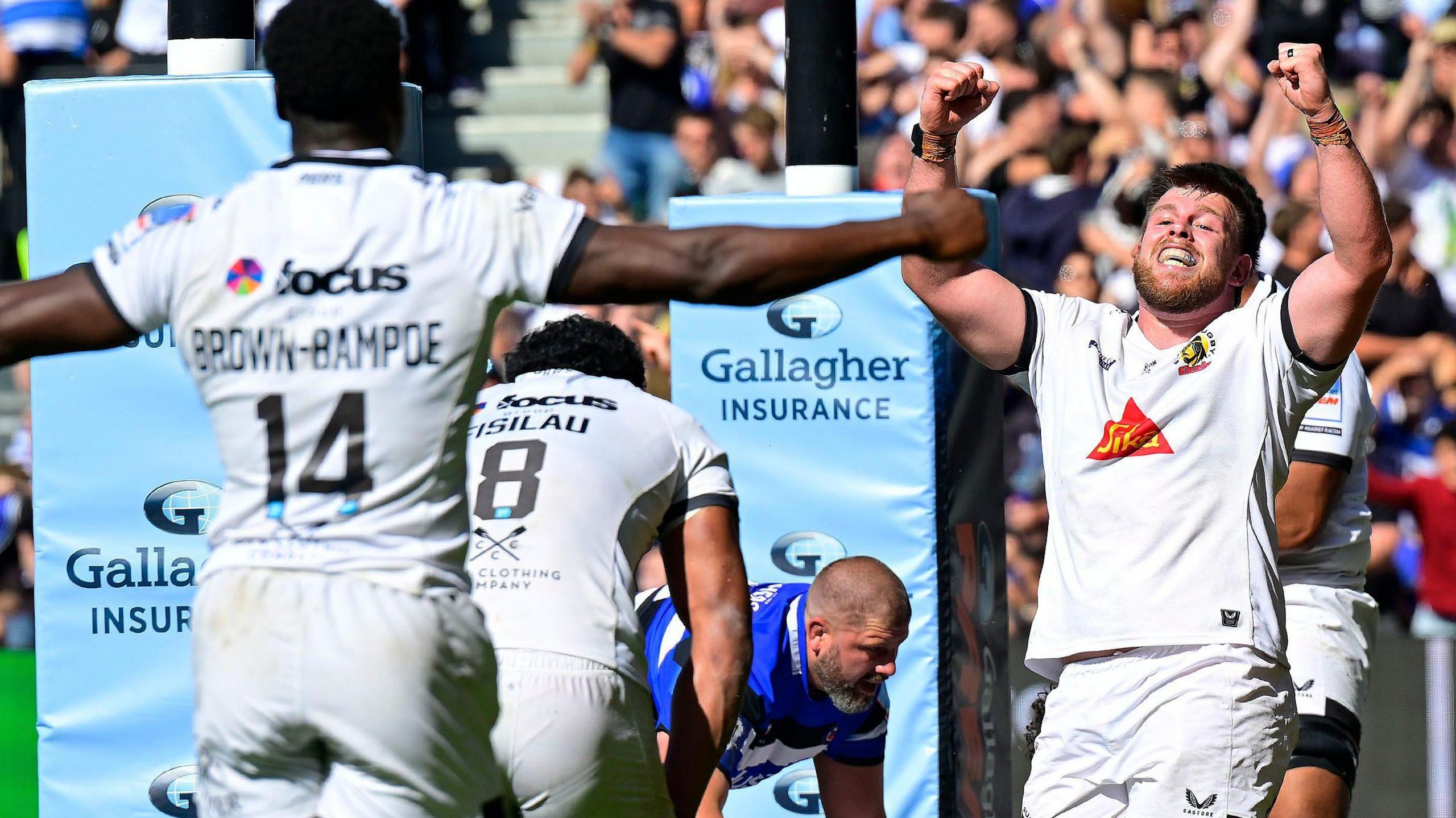 Exeter celebrate beating Bath