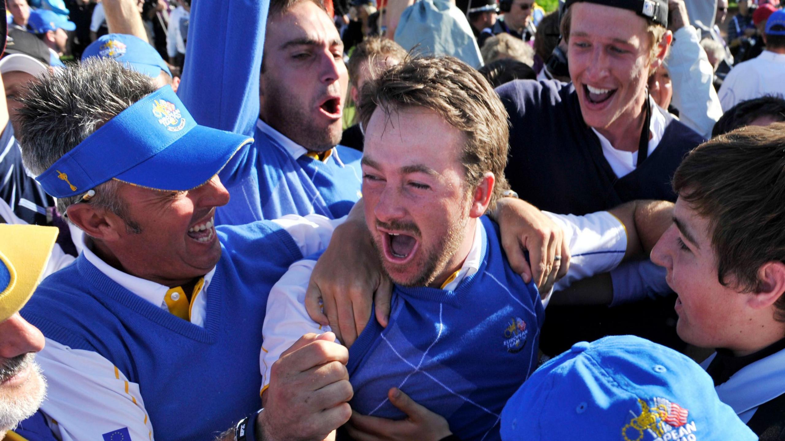 Graeme McDowell celebrates winning the 2010 Ryder Cup