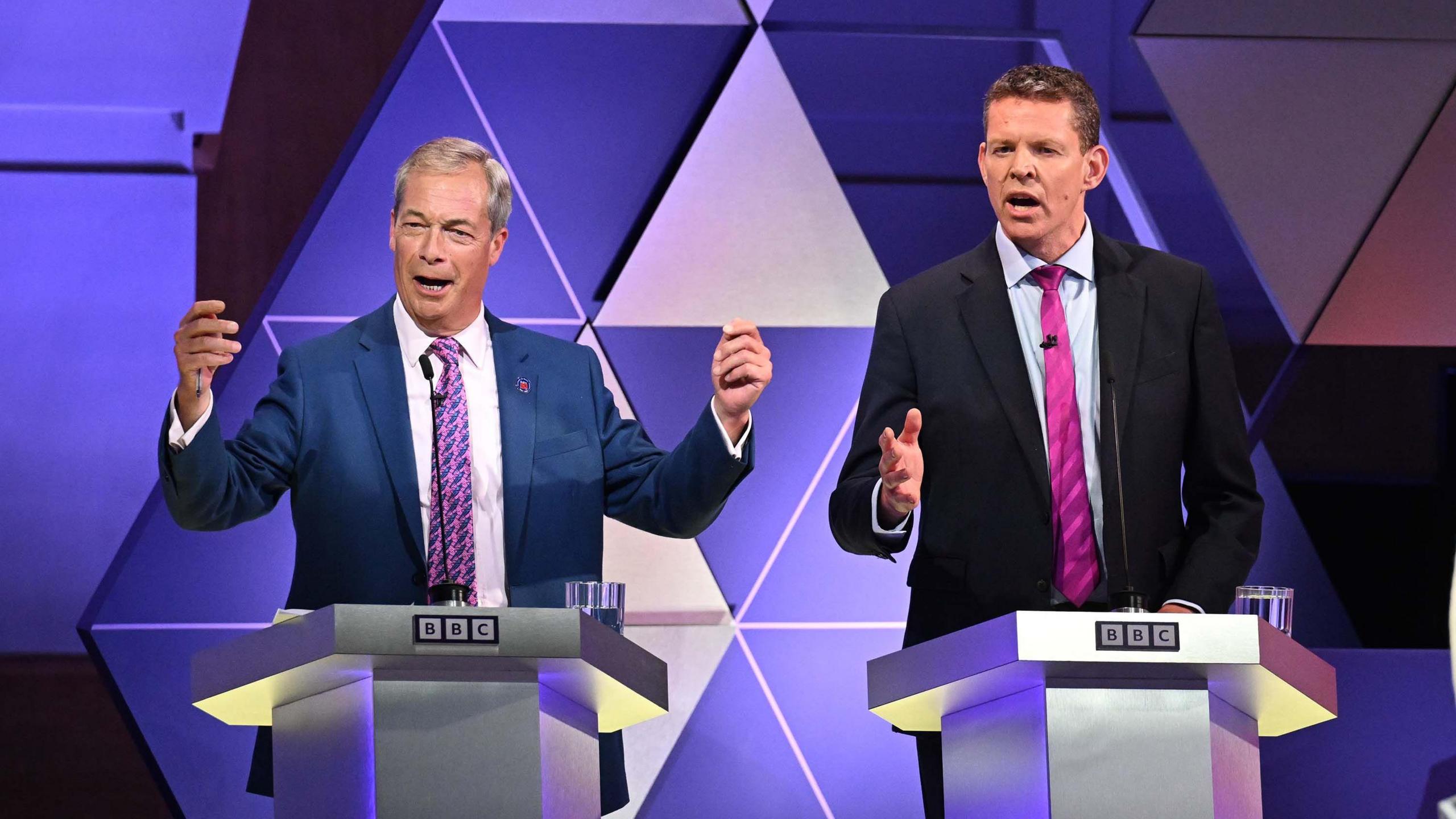 Rhun ap Iorwerth mewn dadl gyda Nigel Farage