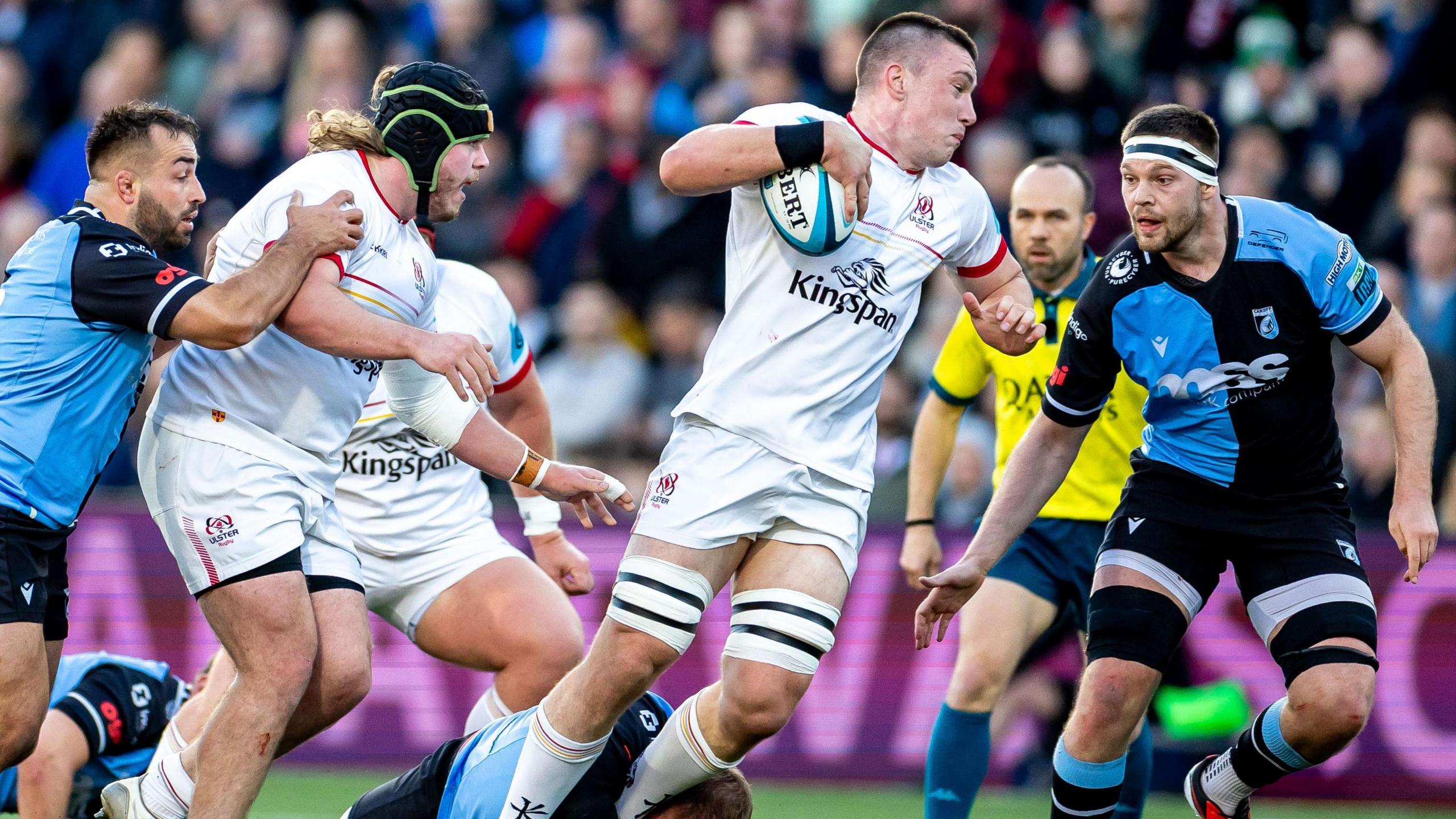 Harry Sheridan carries the ball against Cardiff