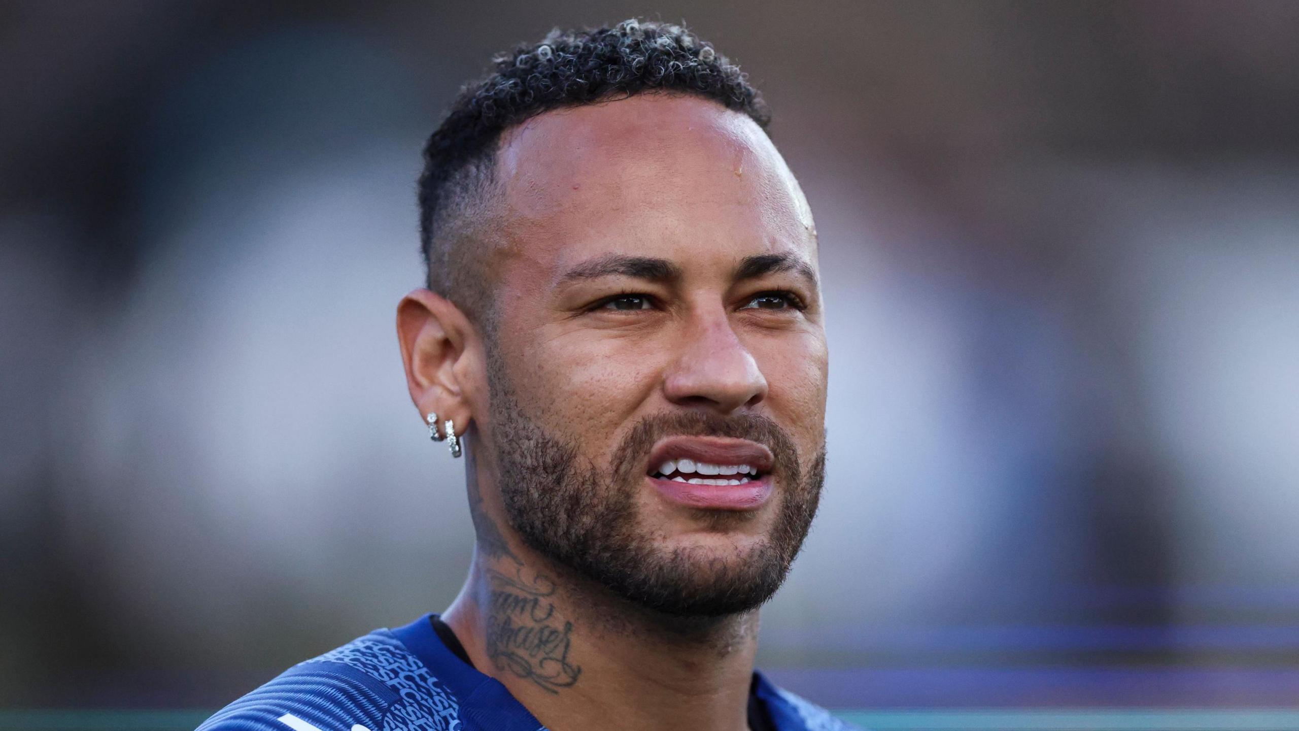 Neymar returns to Brazil squad after 17-month absence - BBC Sport