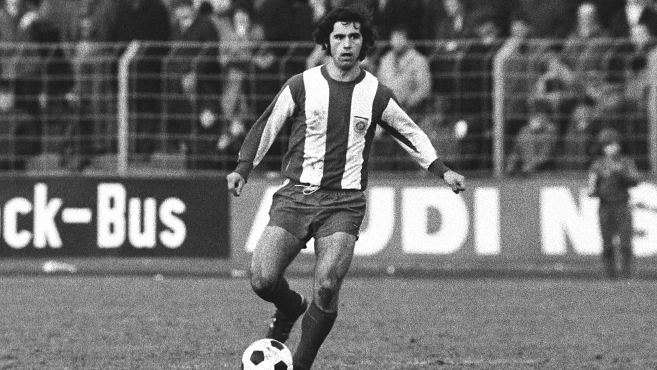 Gerd Muller in action for Bayern Munich