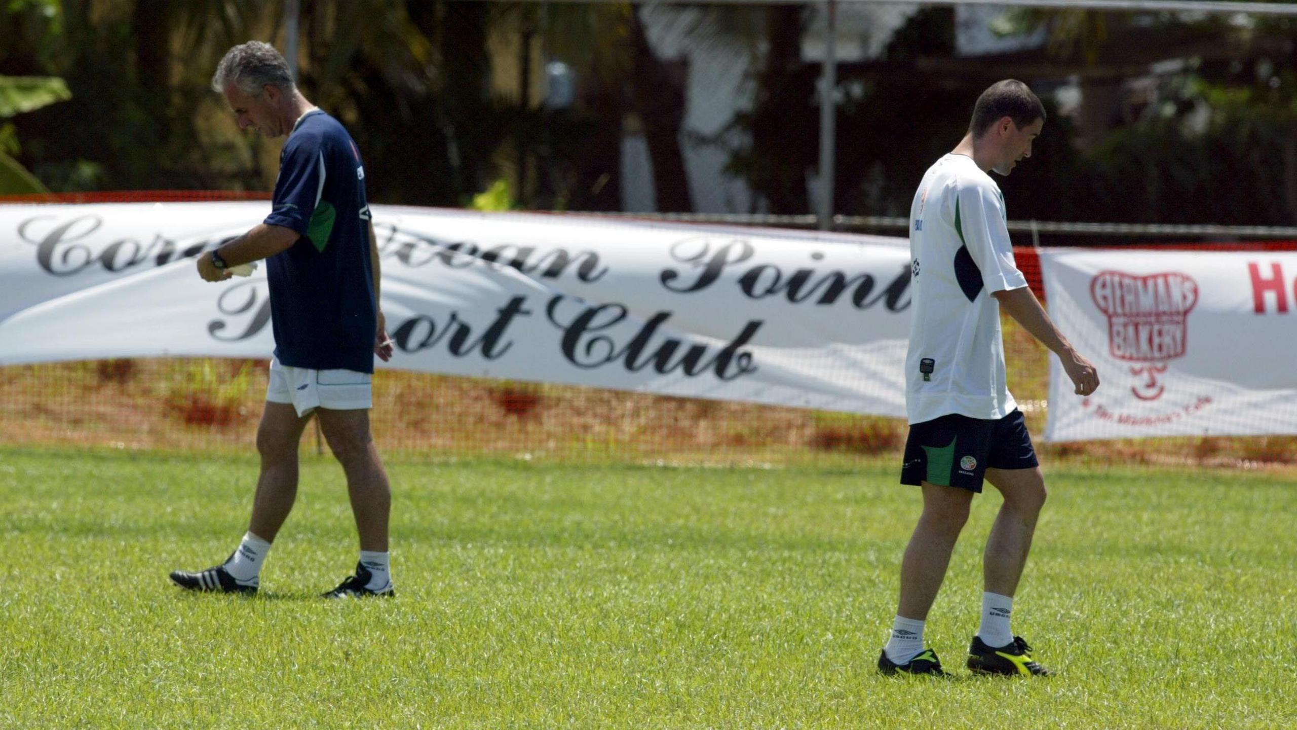 Mick McCarthy and Roy Keane in training 