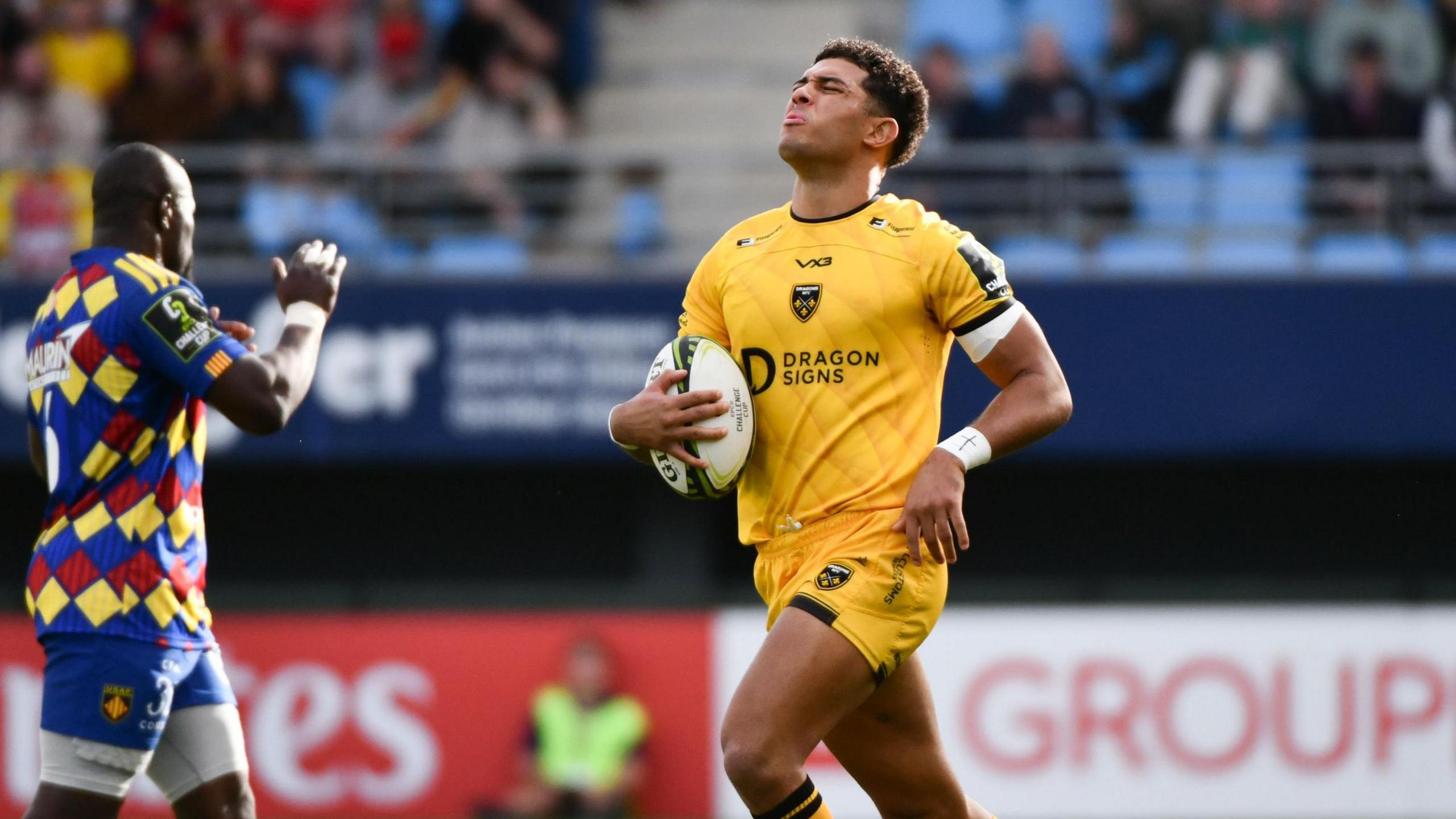 Rio Dyer is disappointed after Dragons turn the ball over at Perpignan