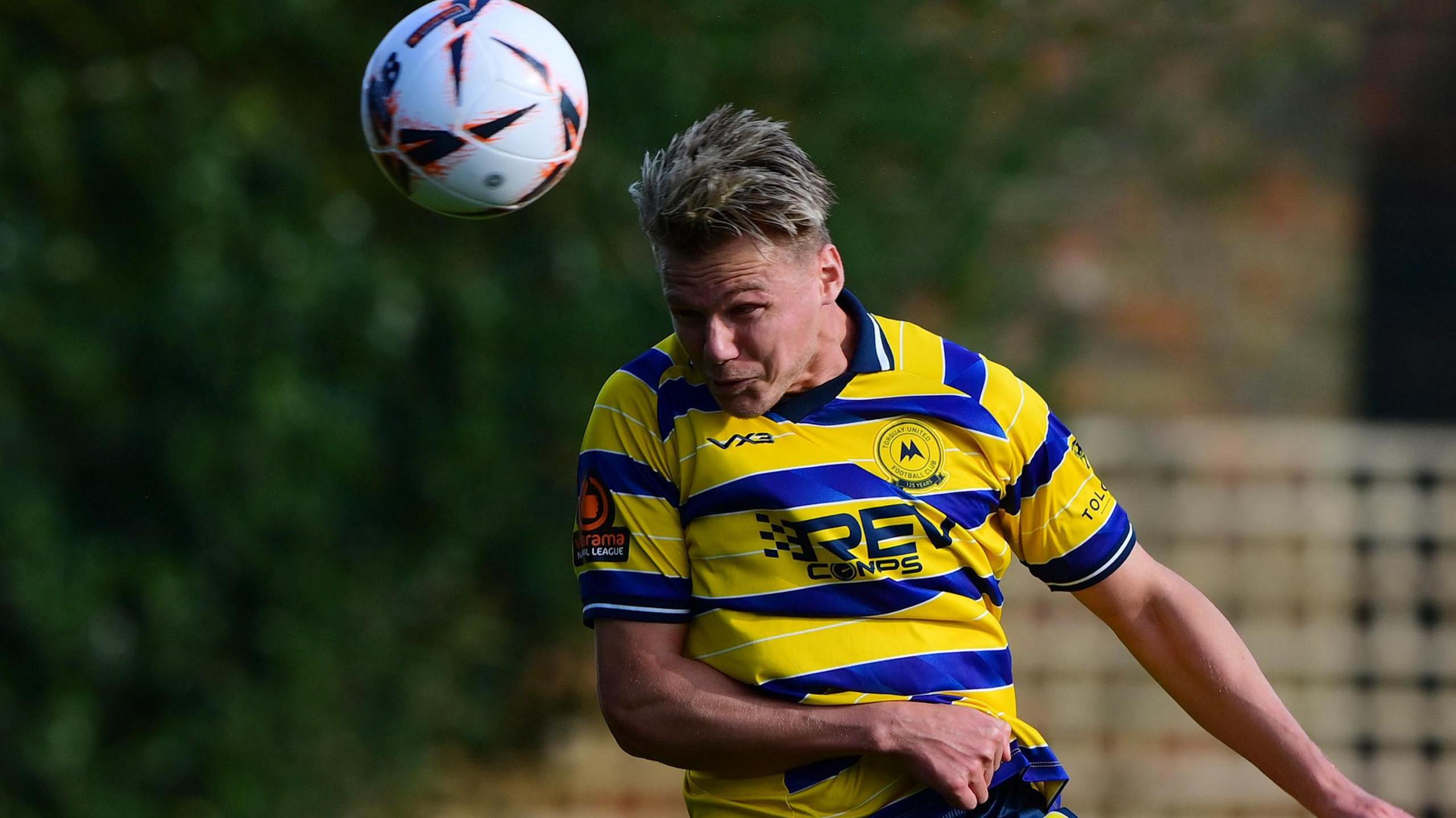 Cody Cooke scores for Torquay