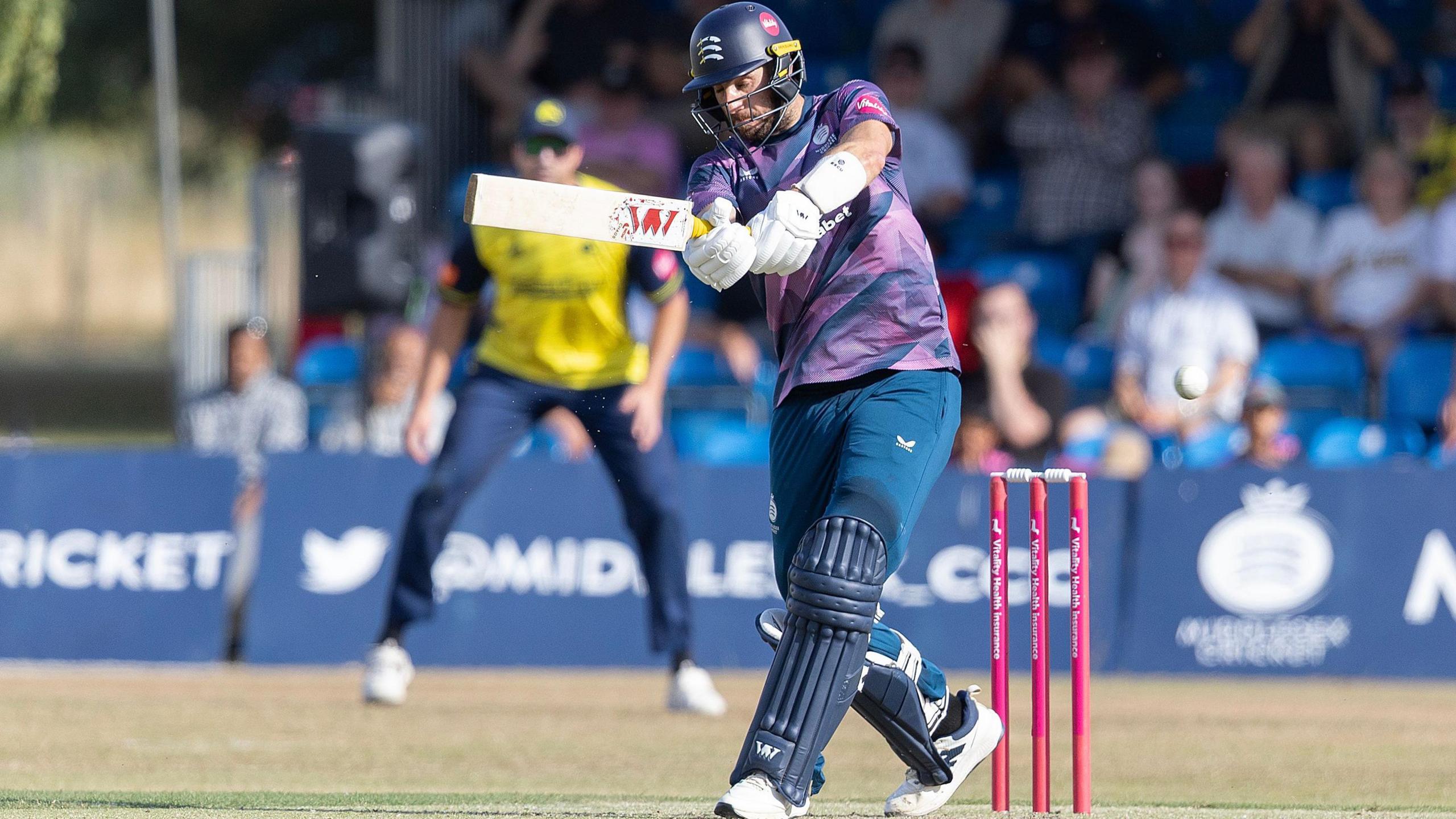 Stephen Eskinazi batting