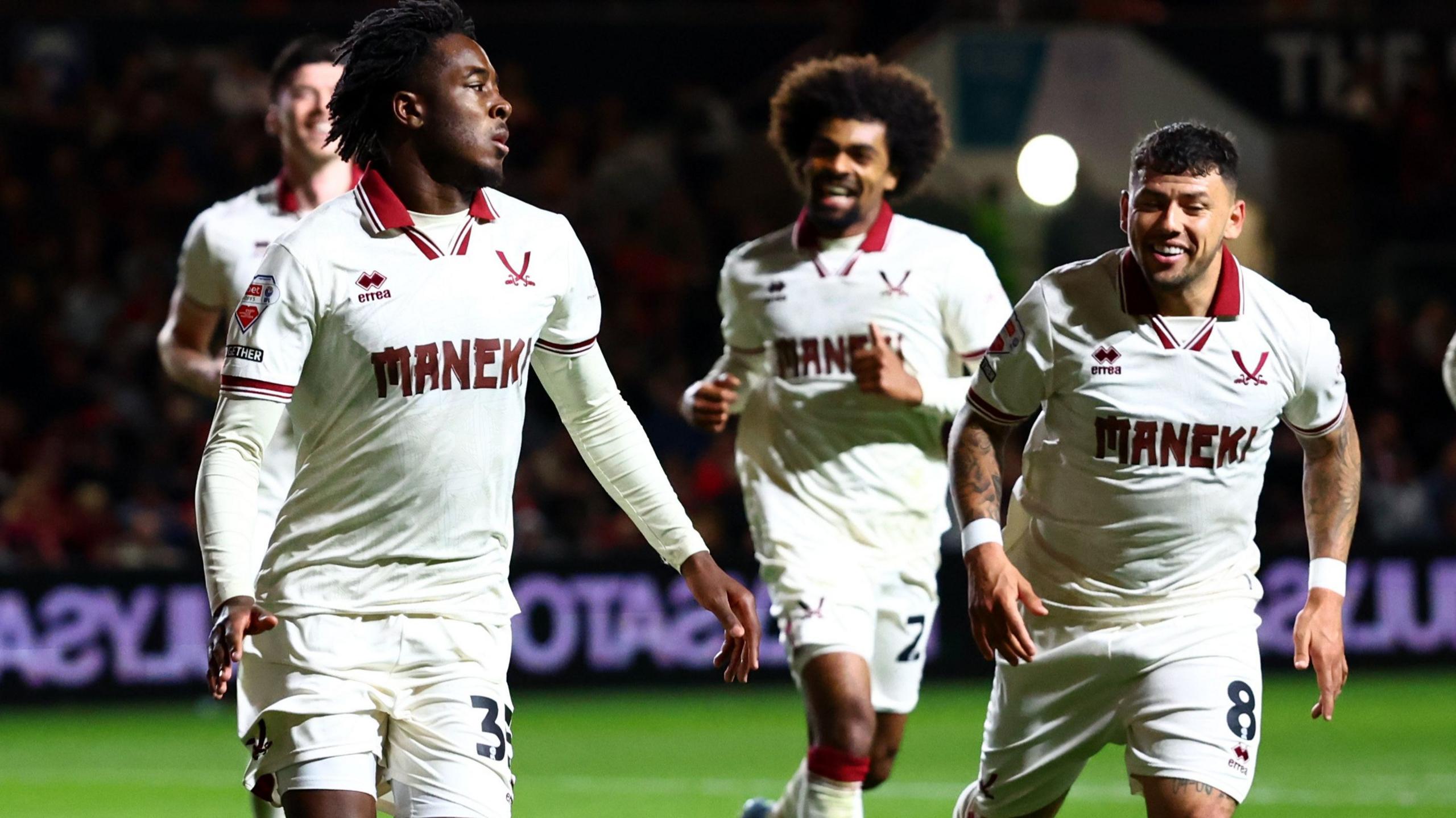 Sheffield United's Andre Brooks (left) celebrates scoring against Bristol City