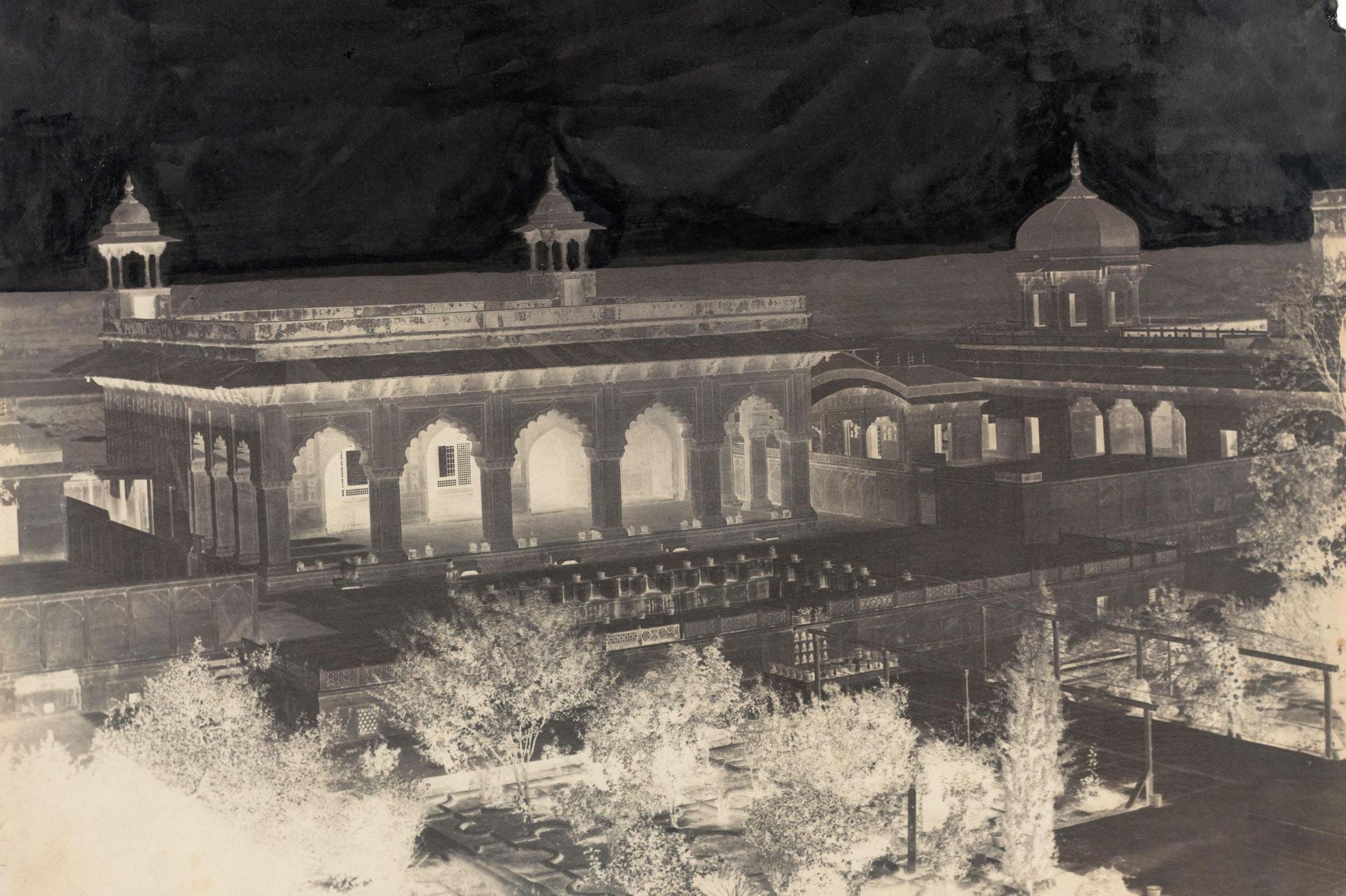 John Murray 
Khas Mahal, Agra Fort
Waxed paper negative, c. 1858–62