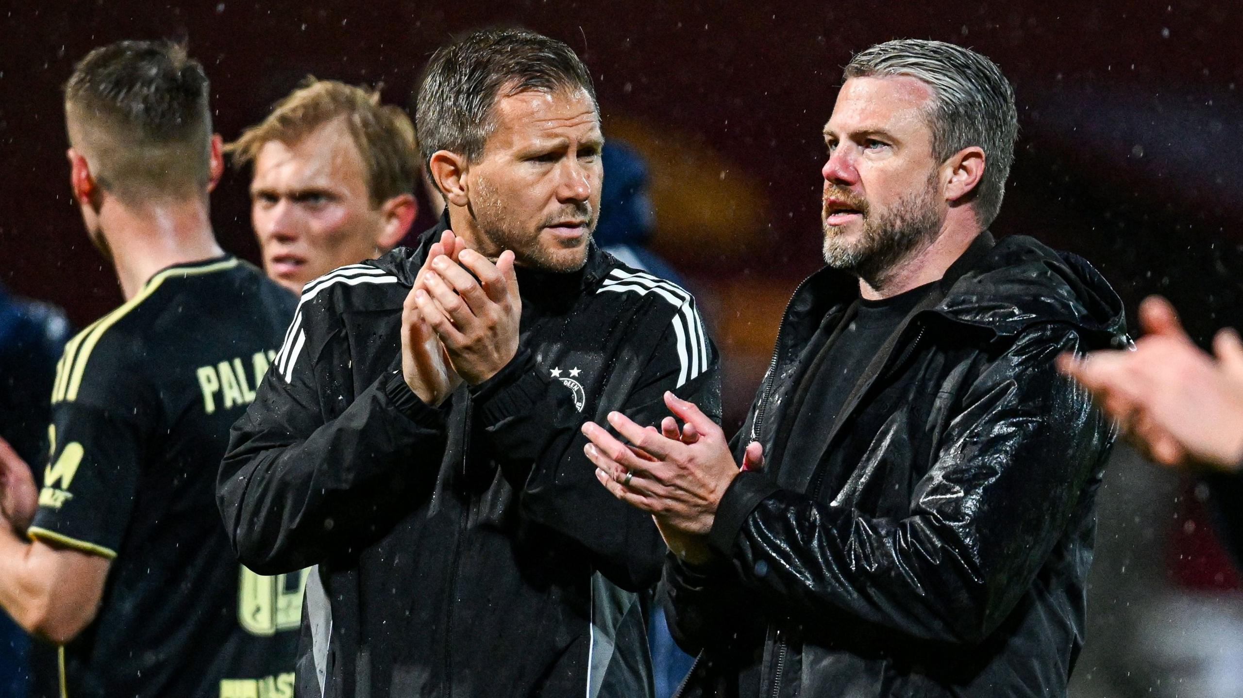 Jimmy Thelin applauds travelling Aberdeen fans at Fir Park