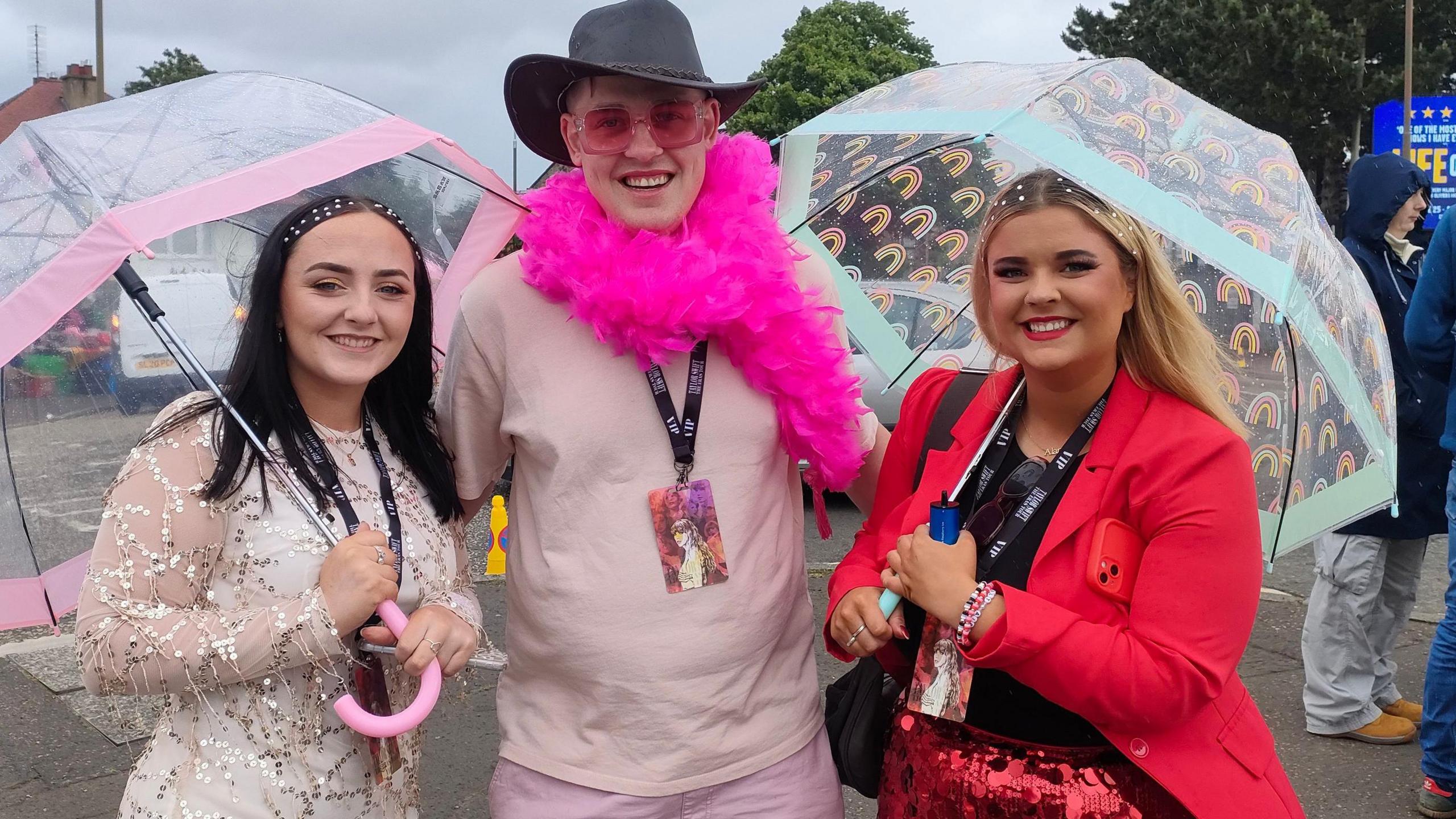 Taylor Swift fans dress up for show