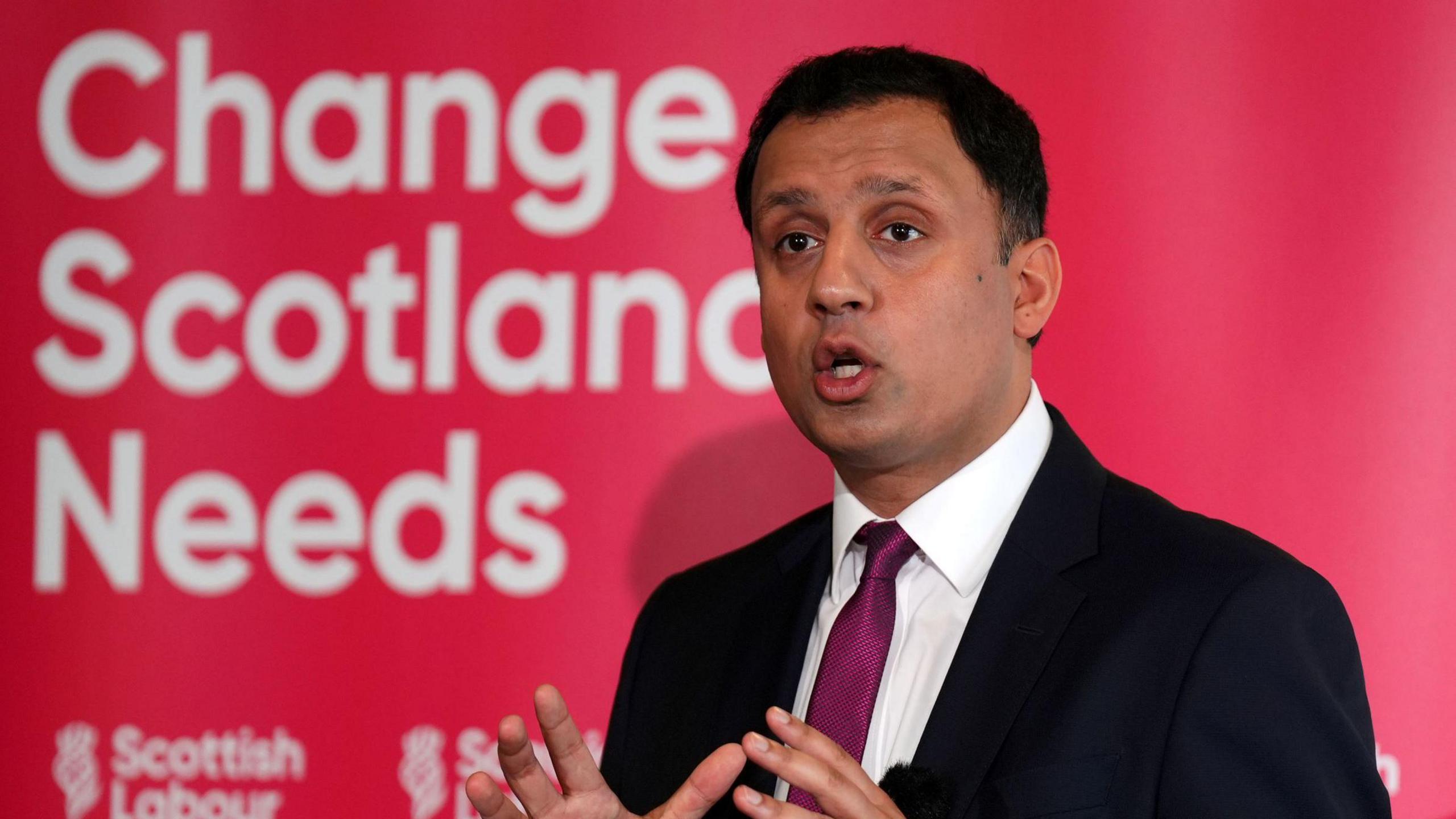 Scottish Labour Anas Sarwar giving a speech