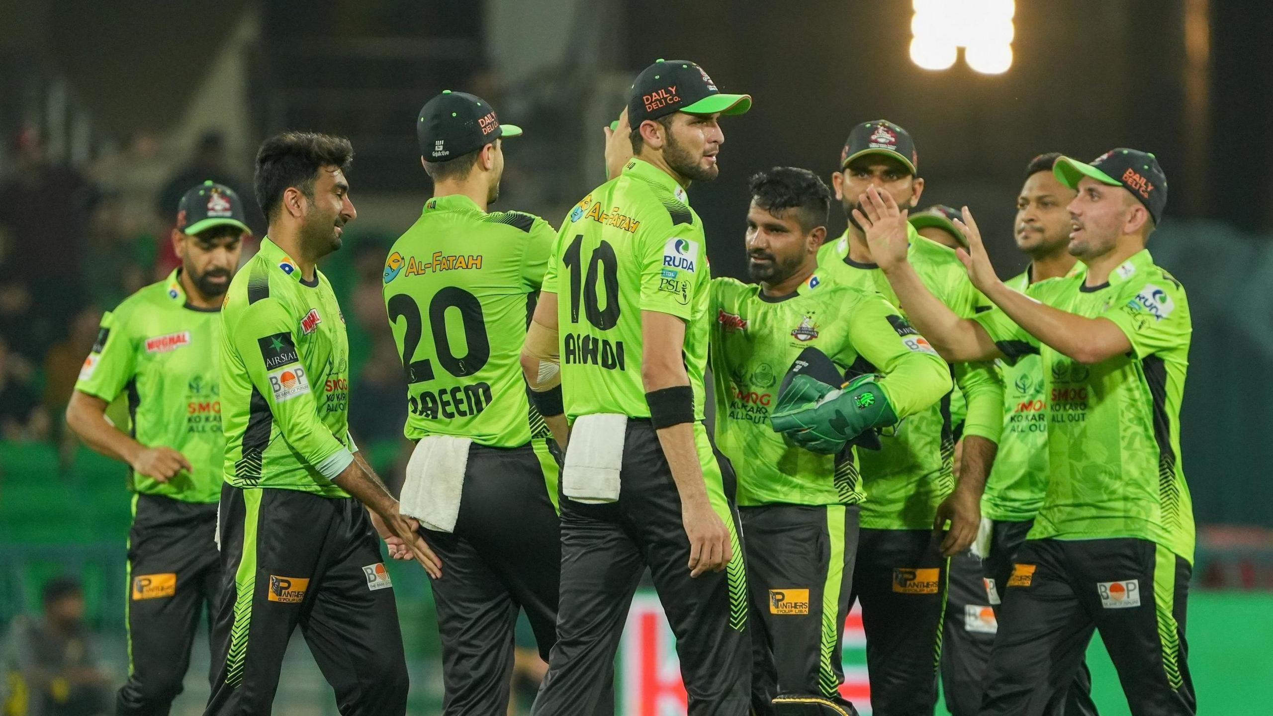 Lahore Qalandars celebrate a wicket