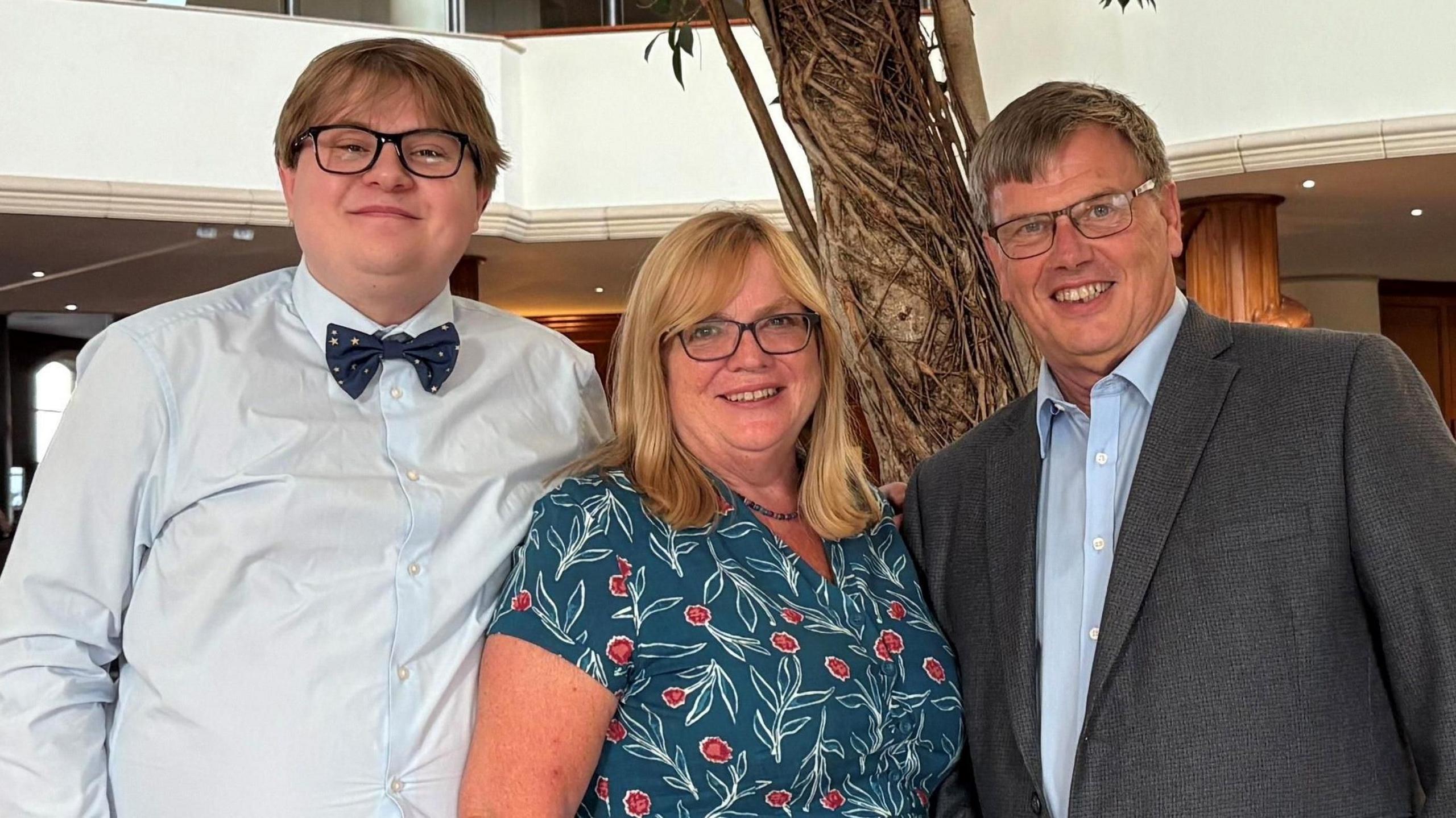 James Evans a'i rieni