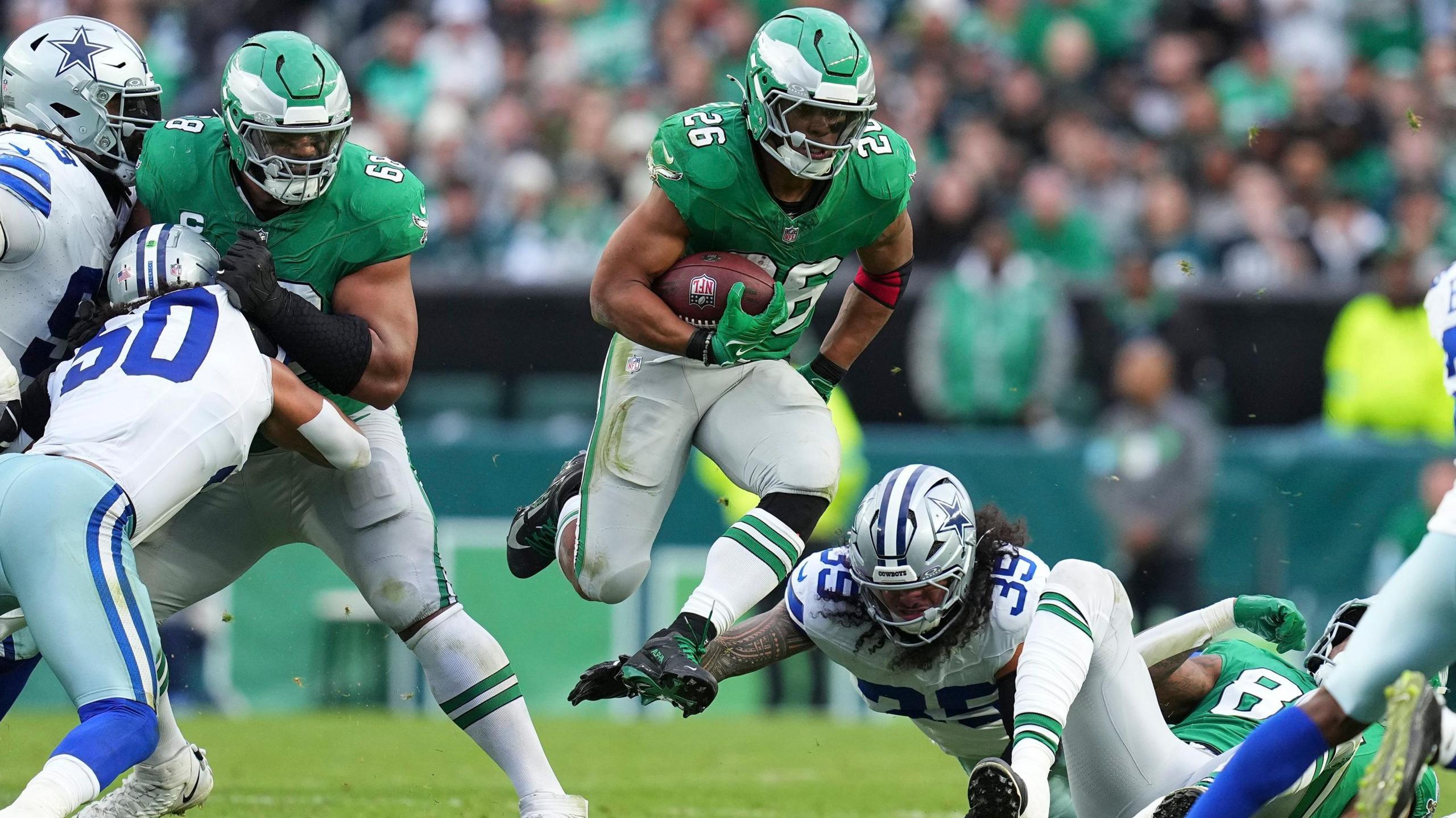 Saquon Barkley hurdles the Dallas Cowboys defence