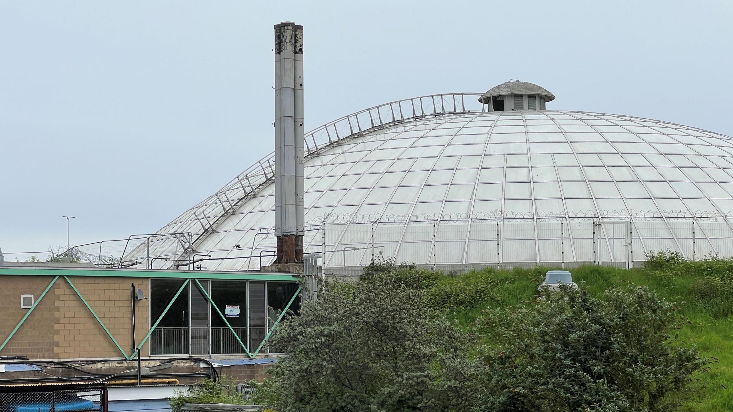 The dome of Oasis seen from the outside