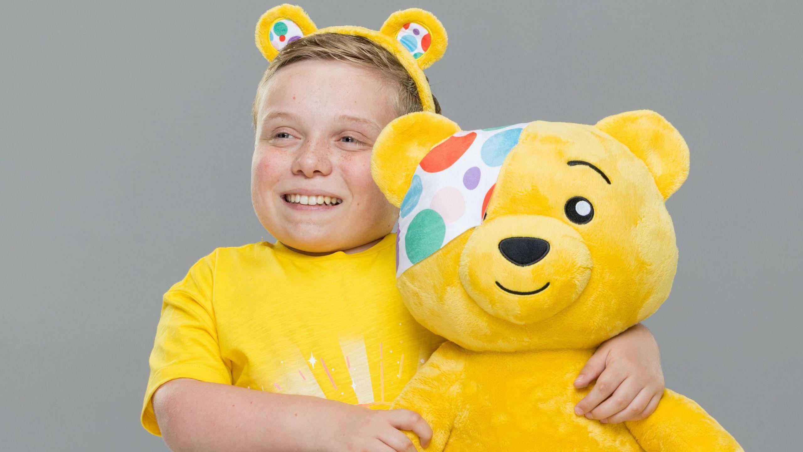 Lenny Rush and Pudsey Bear