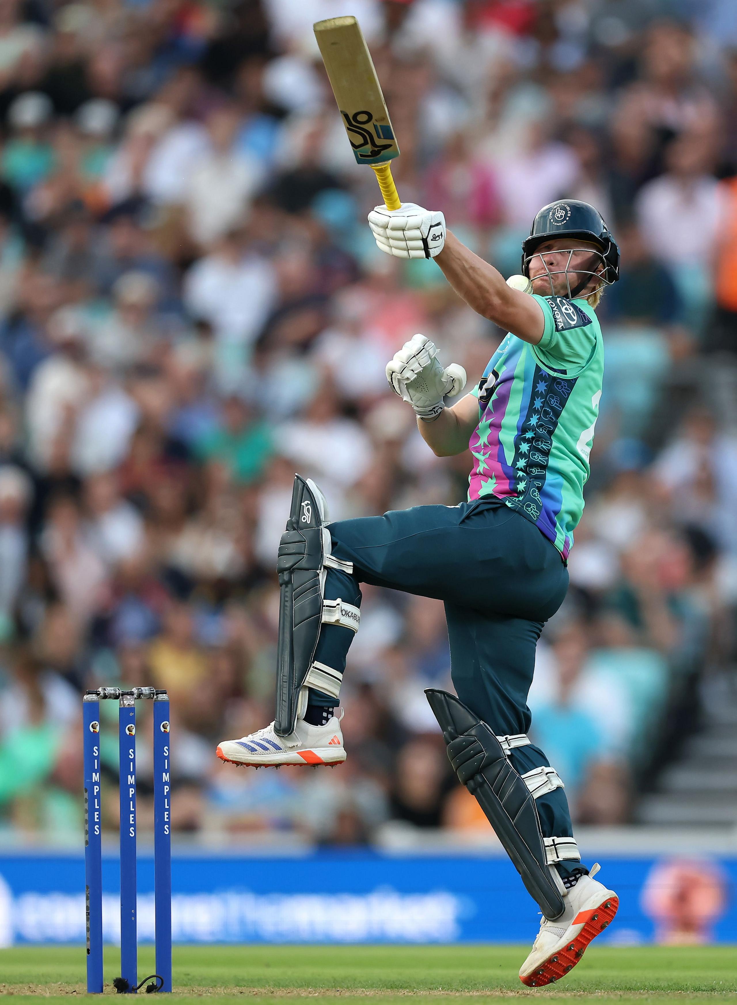 Oval Invincibles' Jordan Cox is struck in the helmet during the The Hundred match versus Welsh Fire Men at The Kia Oval in London, England. Photo by Alex Davidson