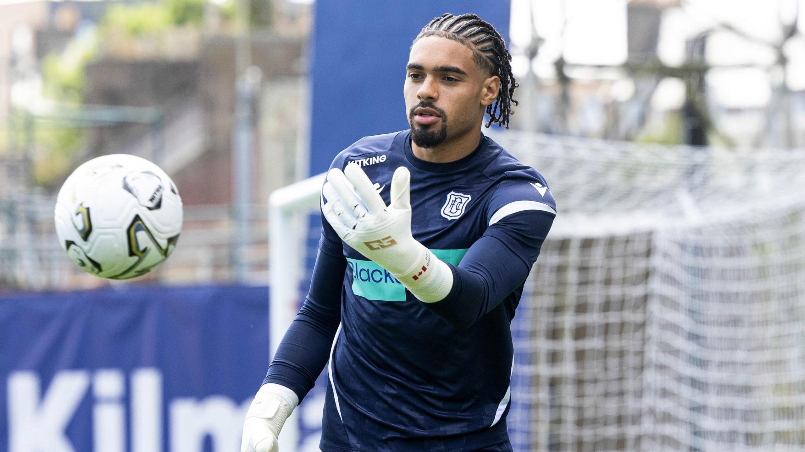 Dundee goalkeeper Owen Goodman