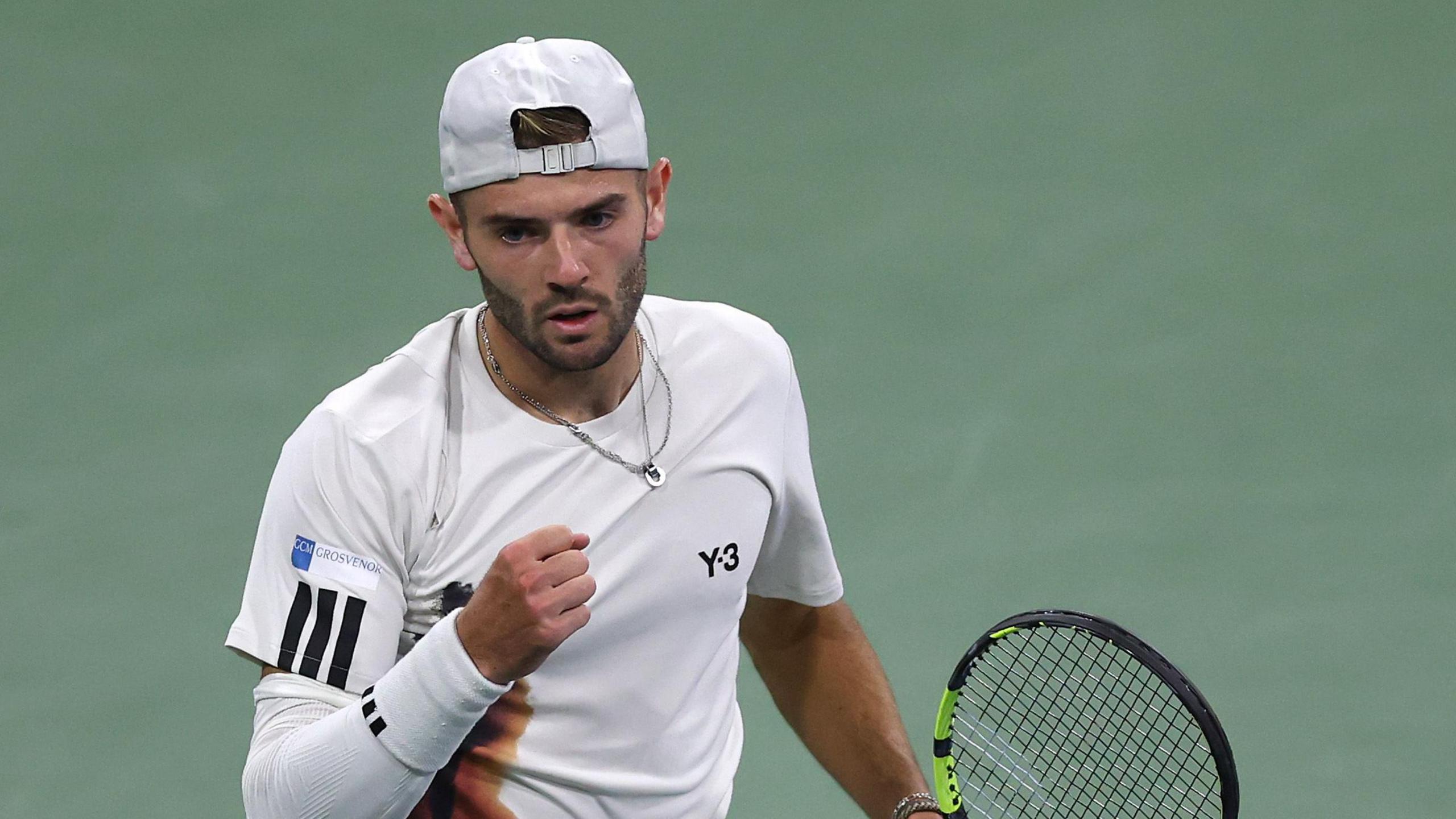 Jacob Fearnley celebrates winning a point at the 2025 US Open
