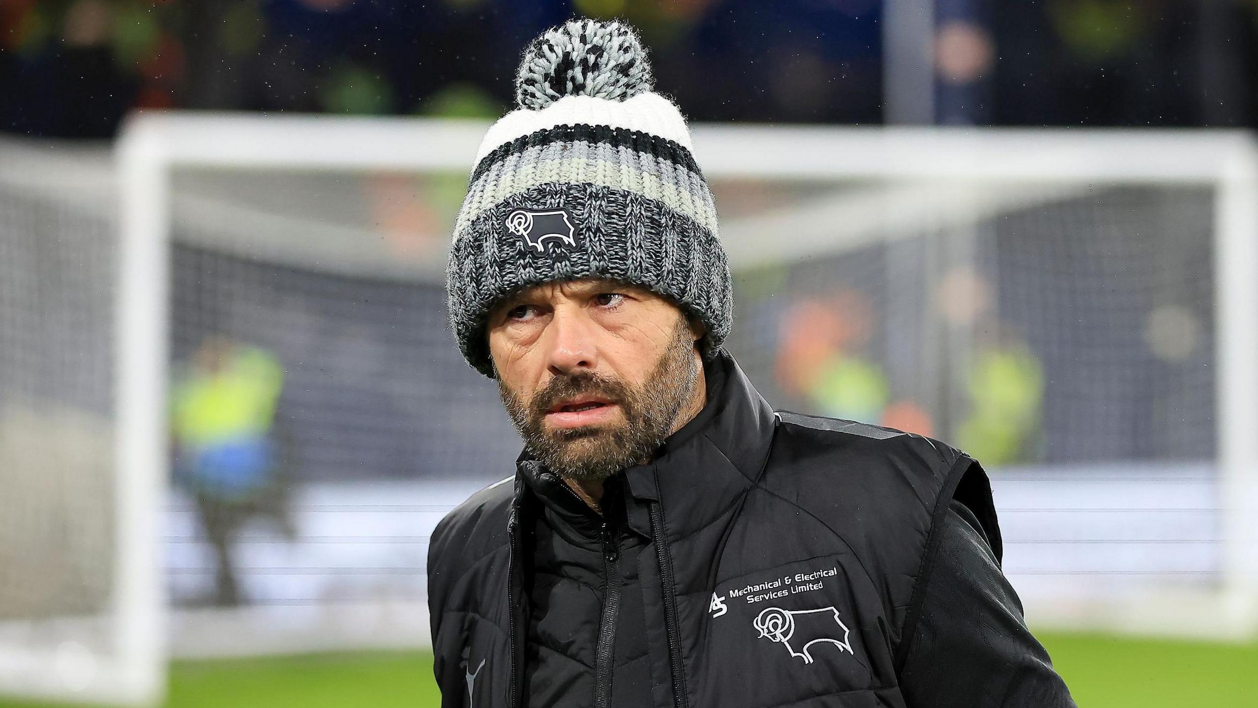 Derby County boss Paul Warne looks on ahead of clash with Luton Town