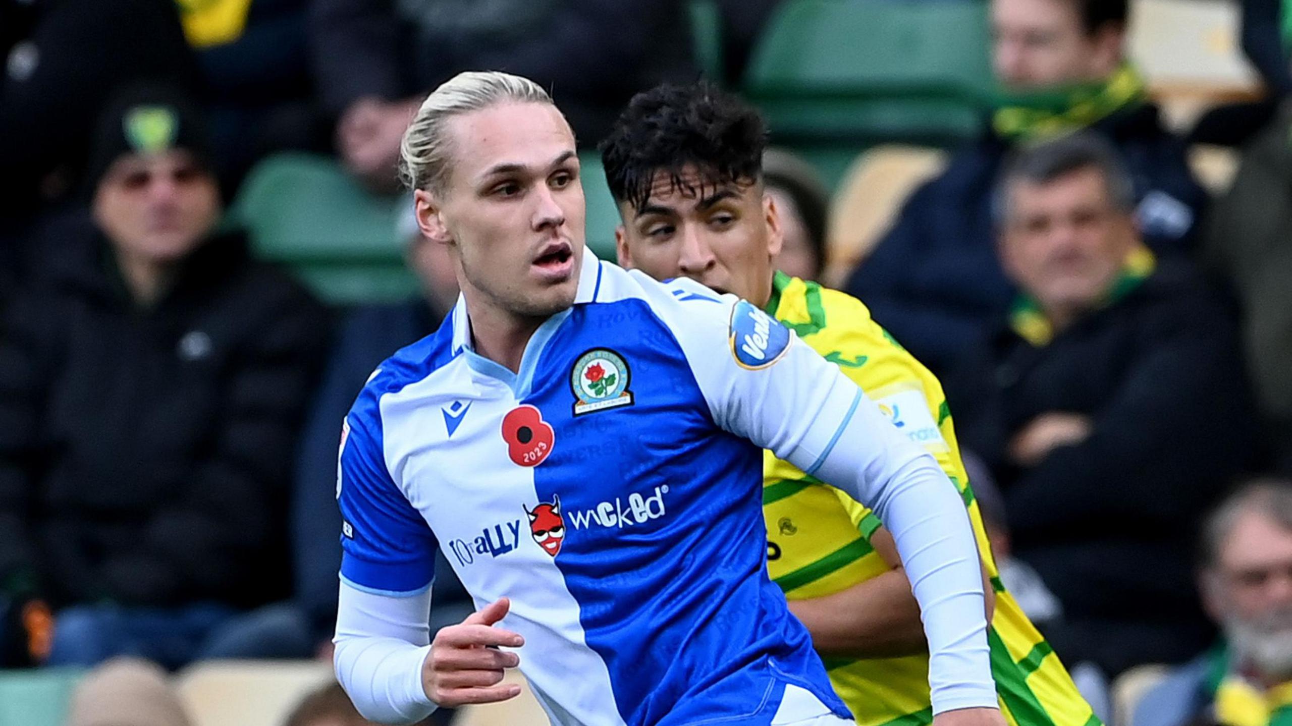 Arnor Sigurdsson in action for Blackburn Rovers