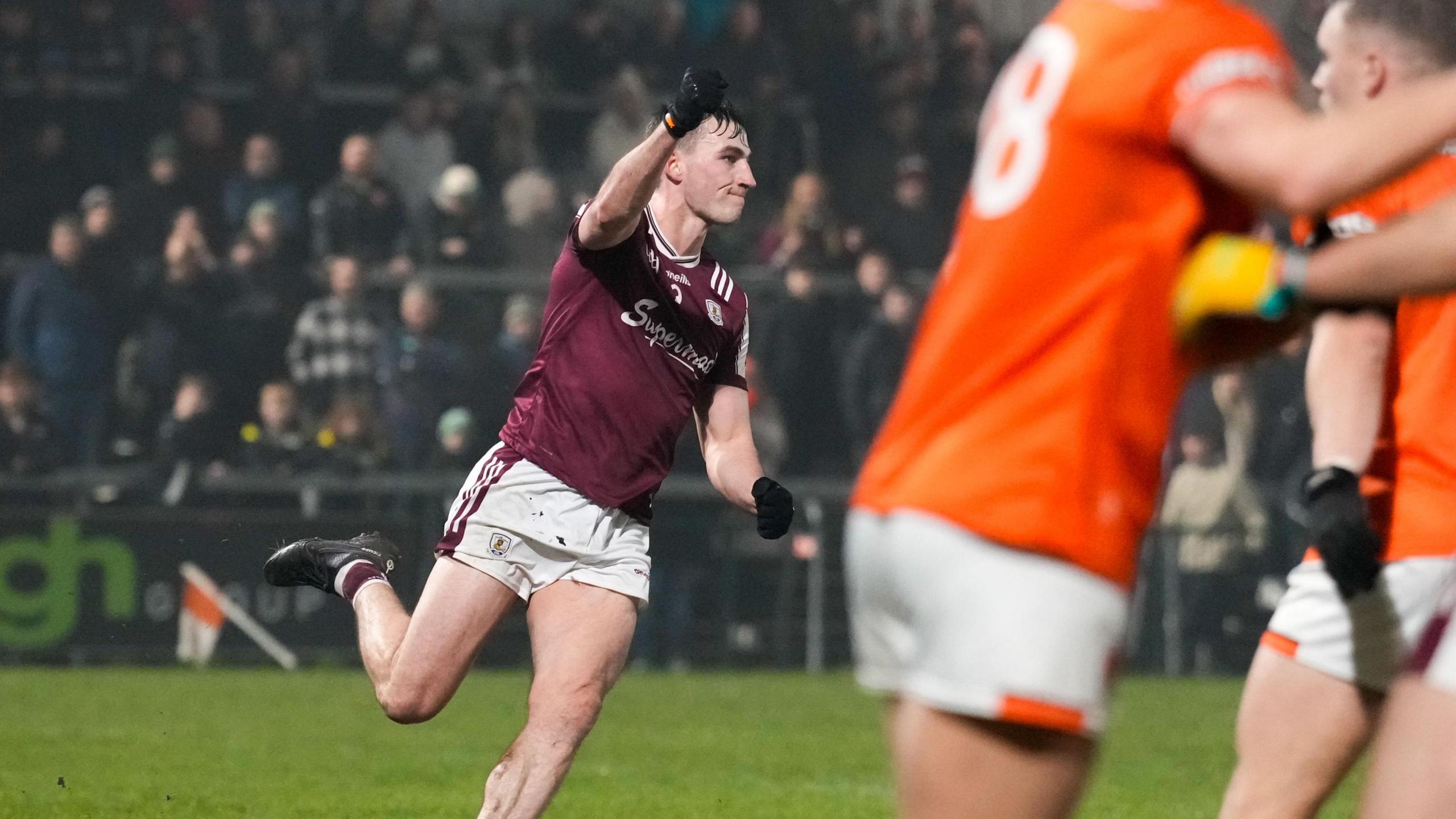 Matthew Tierney celebrates