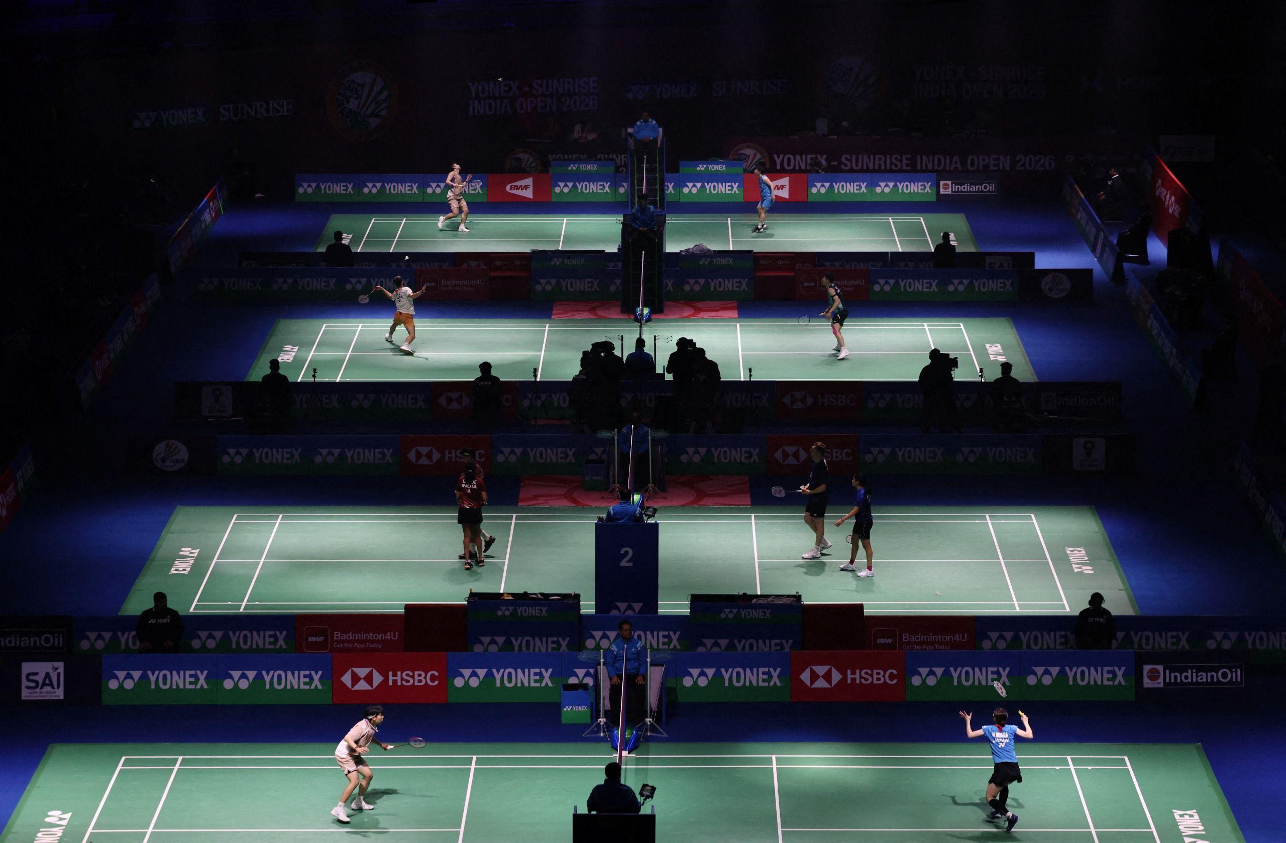 General view of players in action during round of 32 matches 