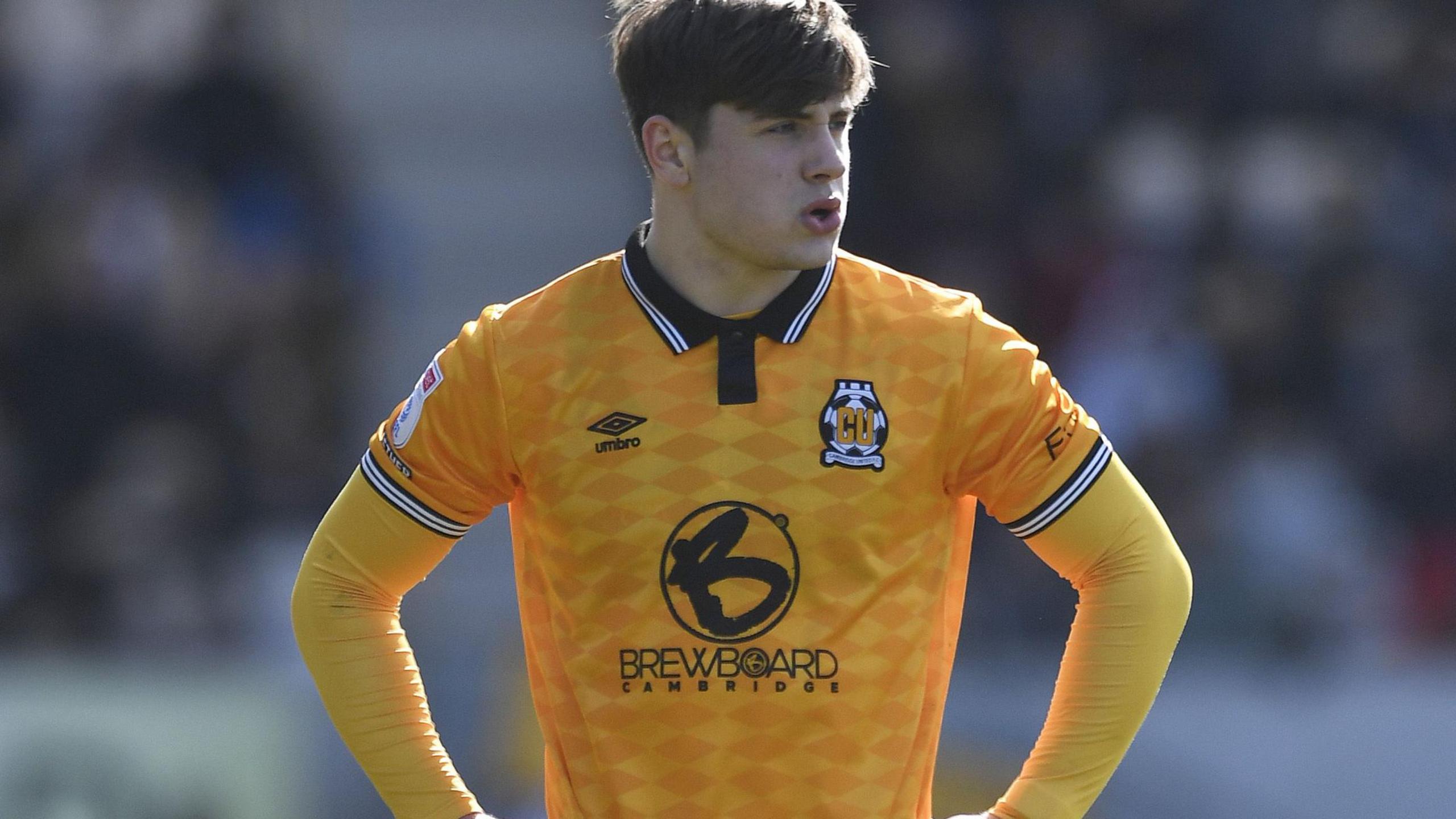 Josh Stokes in action for Cambridge United in 2024-25